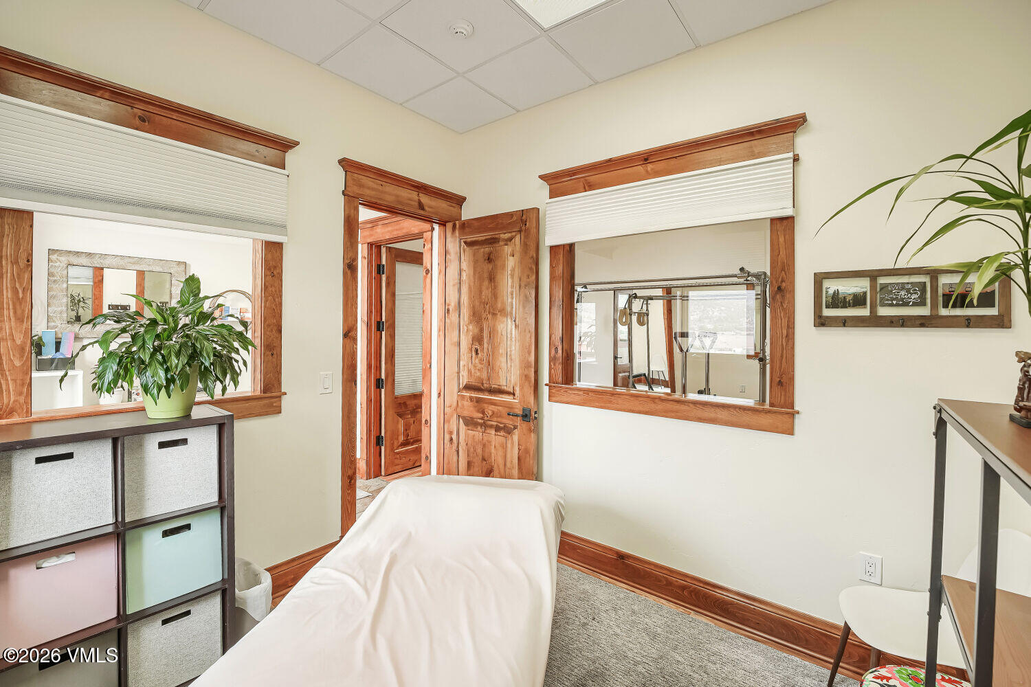 210 Edwards Village Boulevard D-207 Property Photo 9