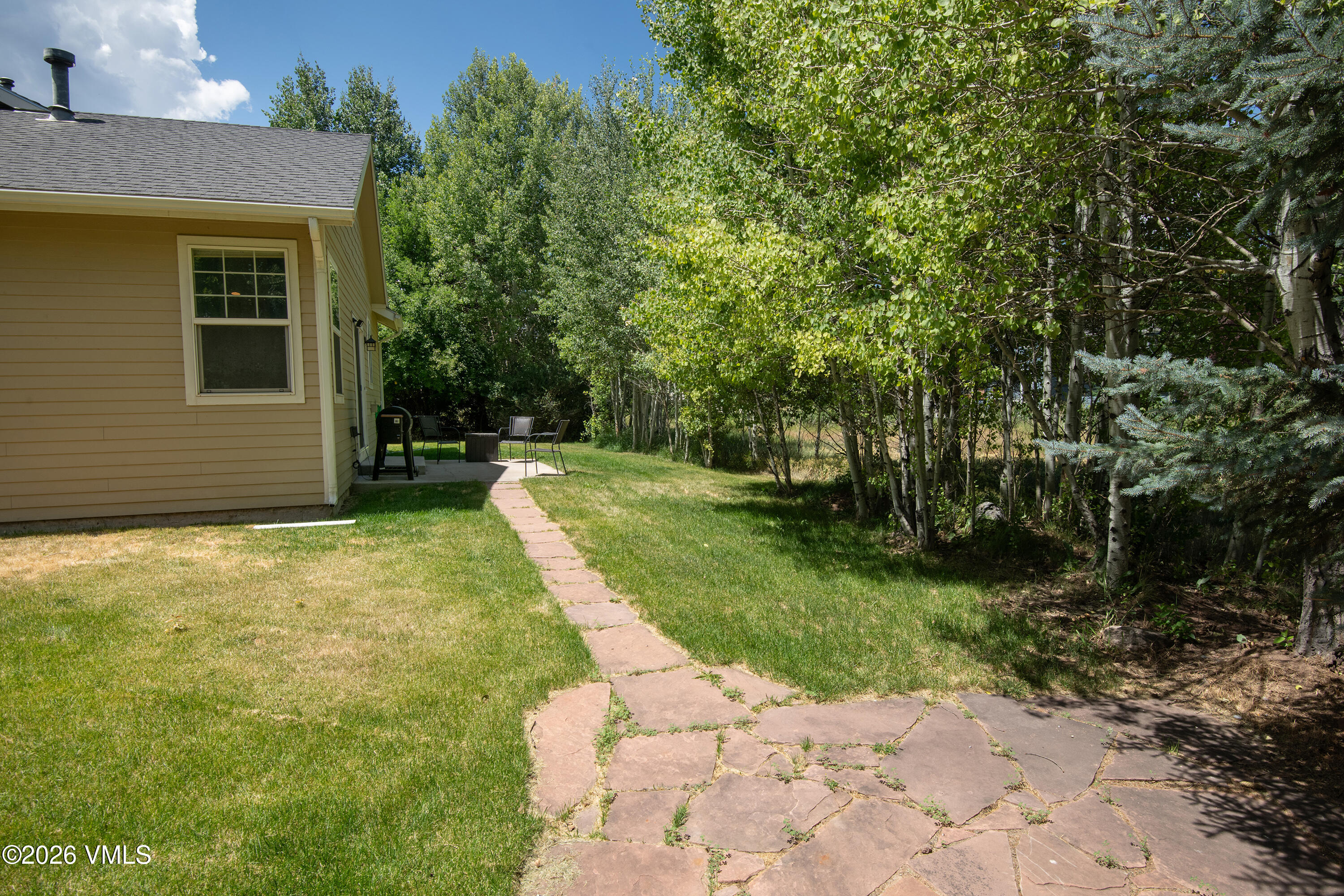 190 Springfield Street Property Photo 21