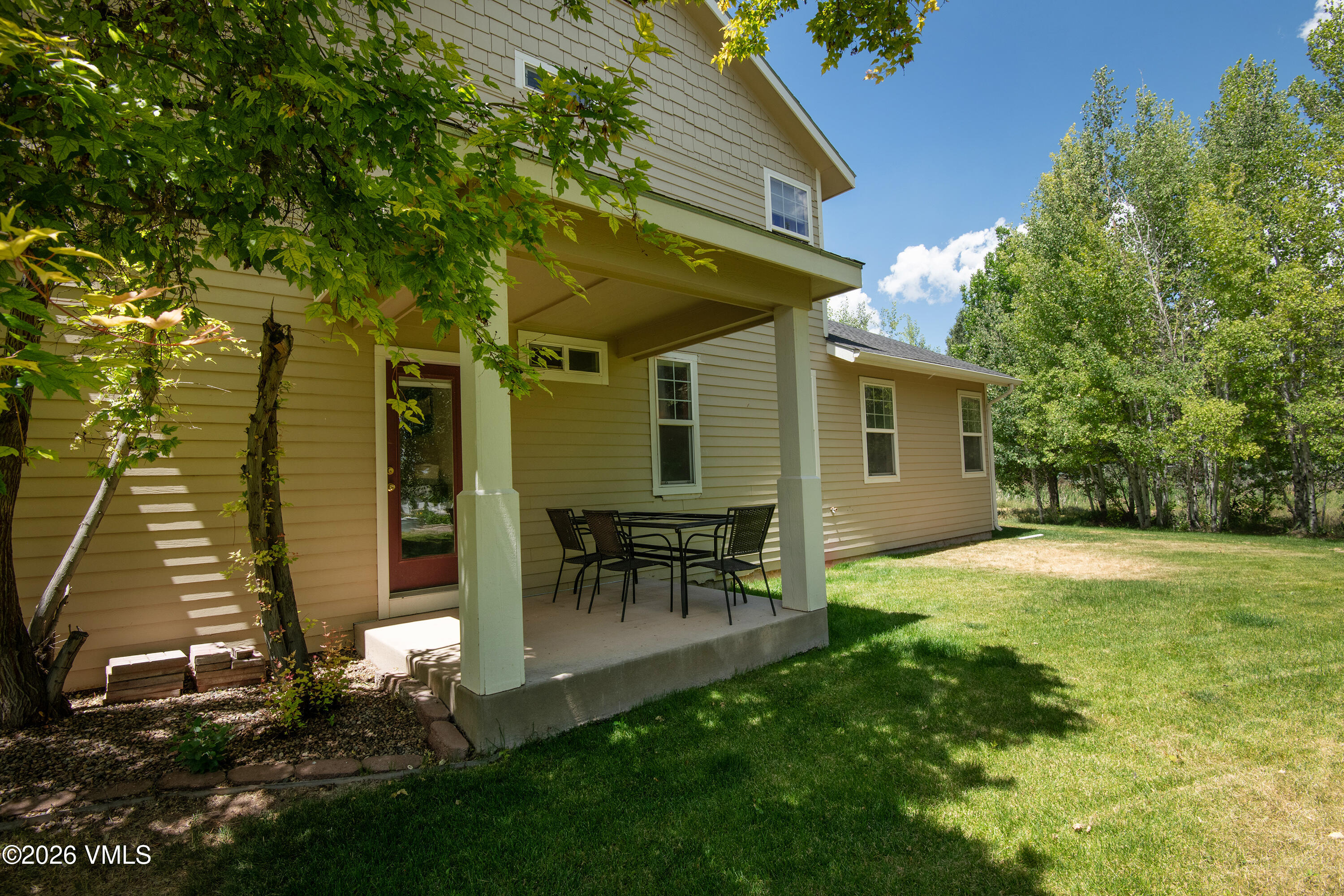 190 Springfield Street Property Photo 22