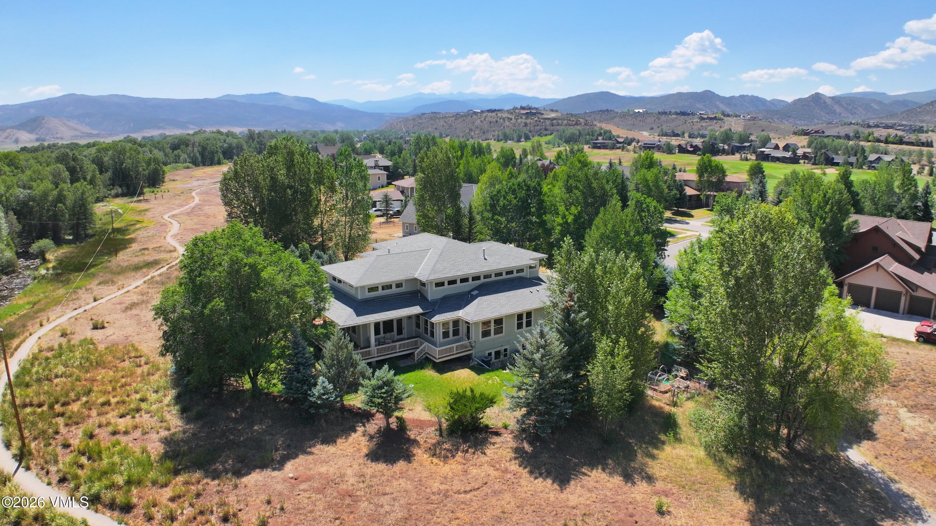 12 Deep Eddy Cove Property Photo 3