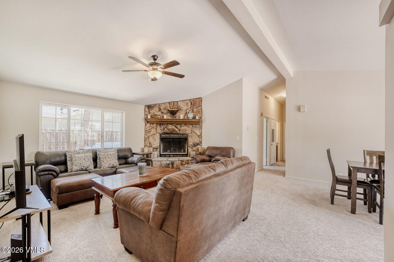 110 Pine Place Property Photo 6