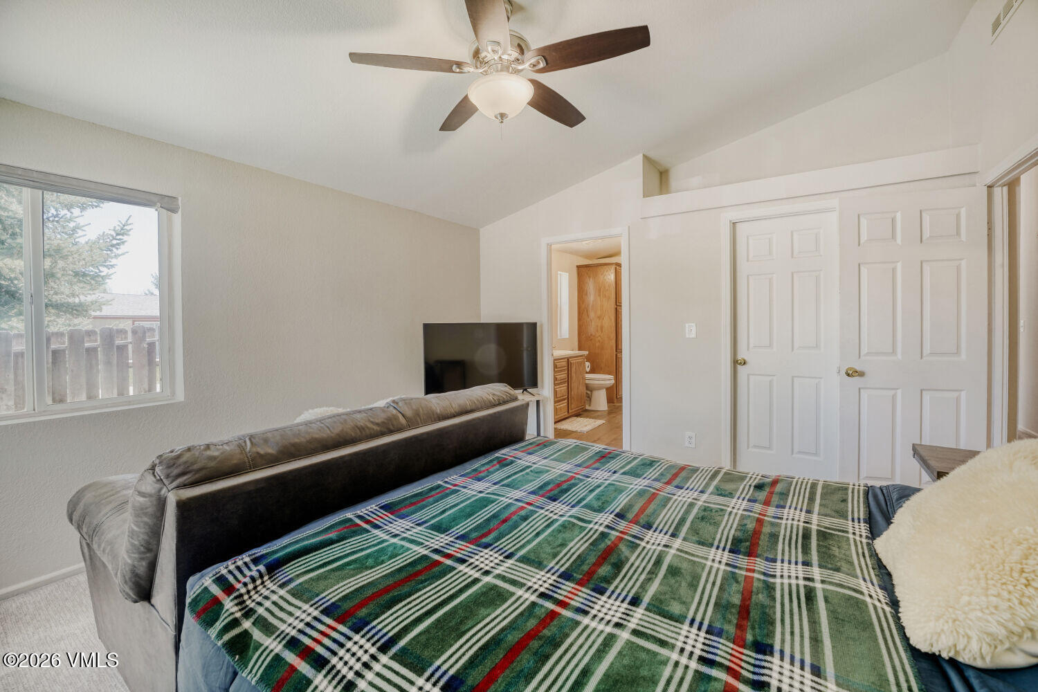 110 Pine Place Property Photo 16