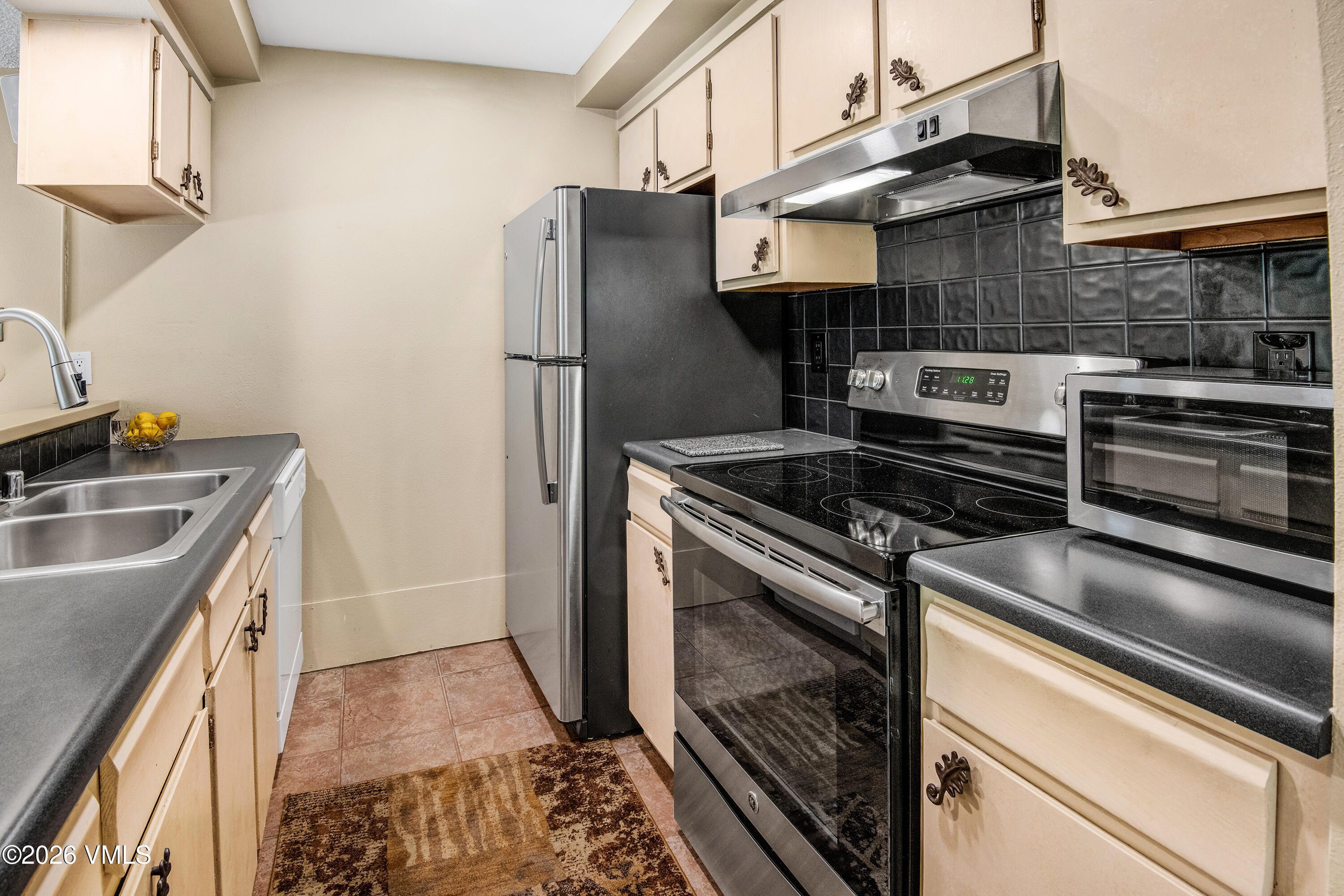 1650 Fallridge Road # 304 Property Photo 15