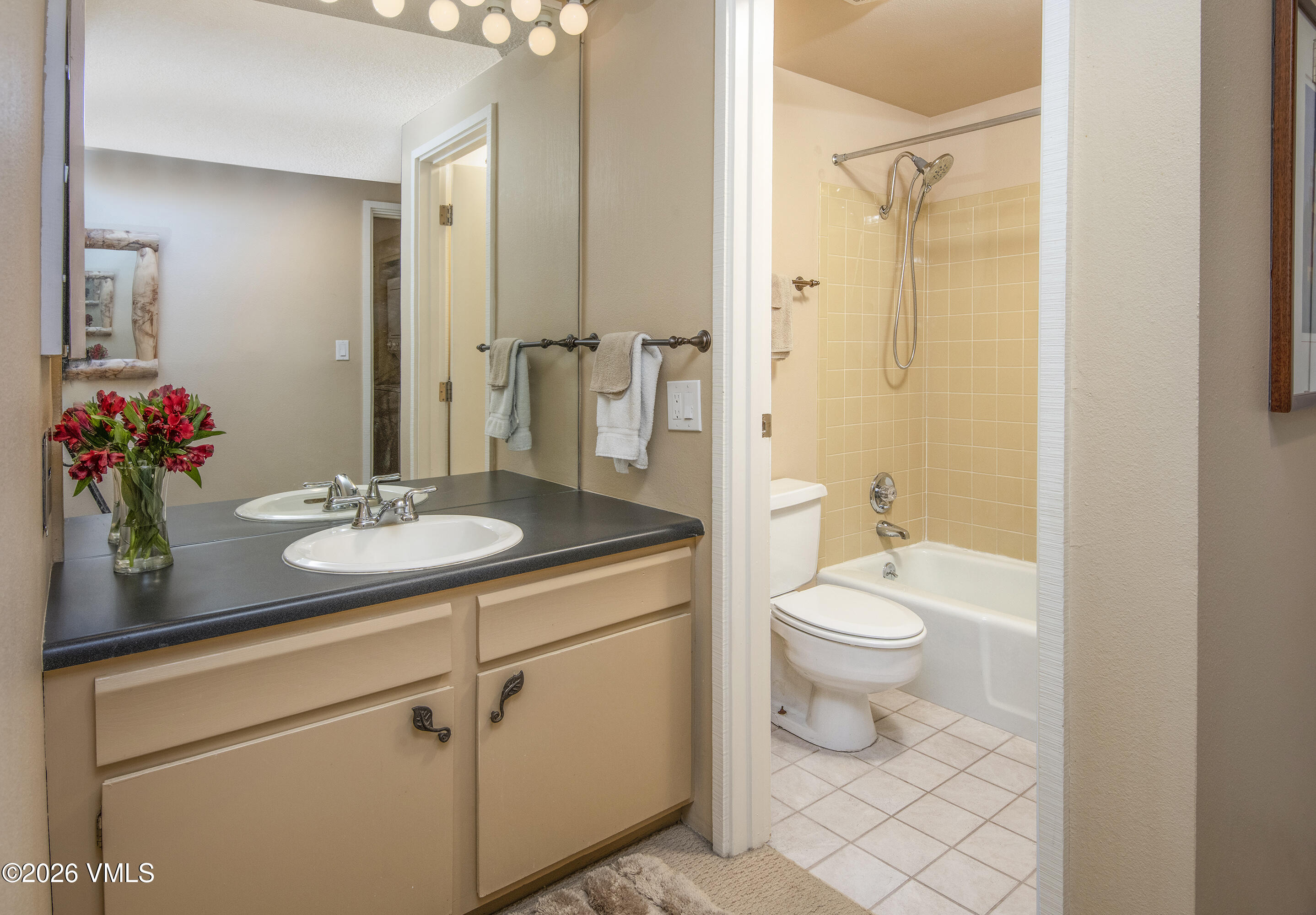 1650 Fallridge Road # 304 Property Photo 24