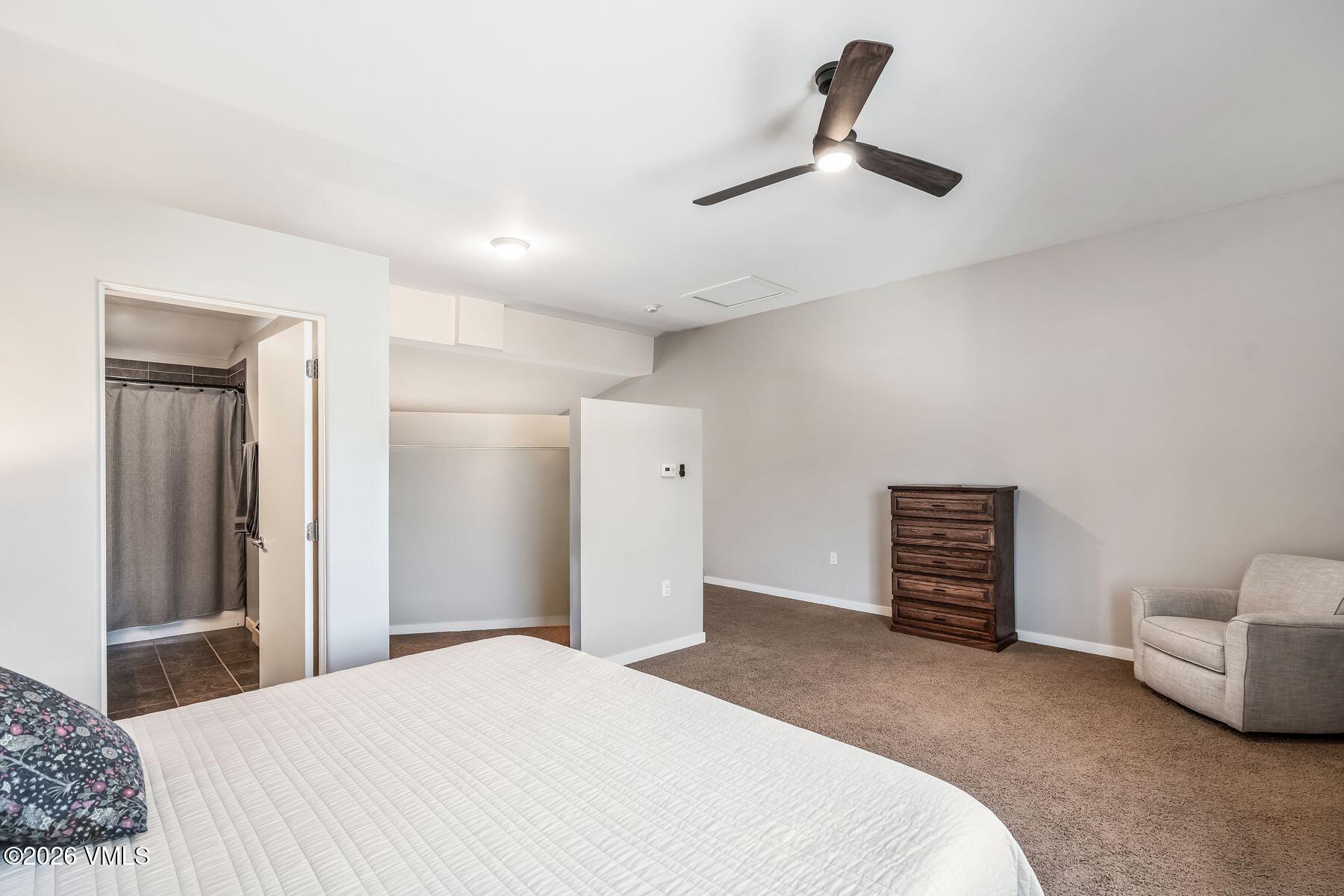 705 Nogal Road Apt A7 Property Photo 4