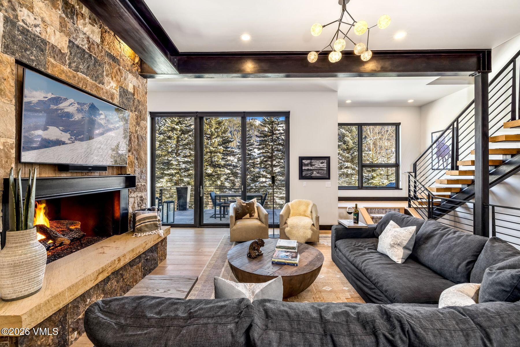 2655 Davos Trail B Property Photo 10