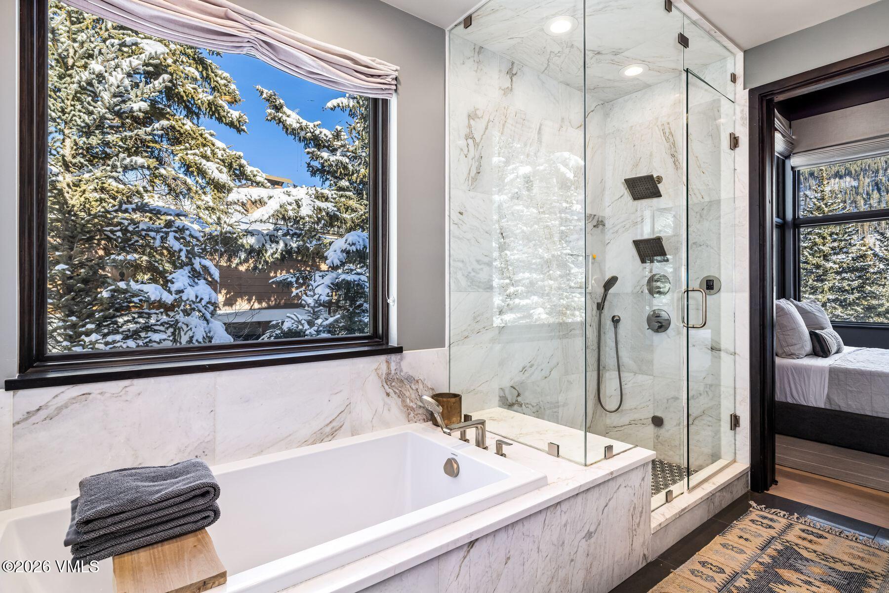2655 Davos Trail B Property Photo 23