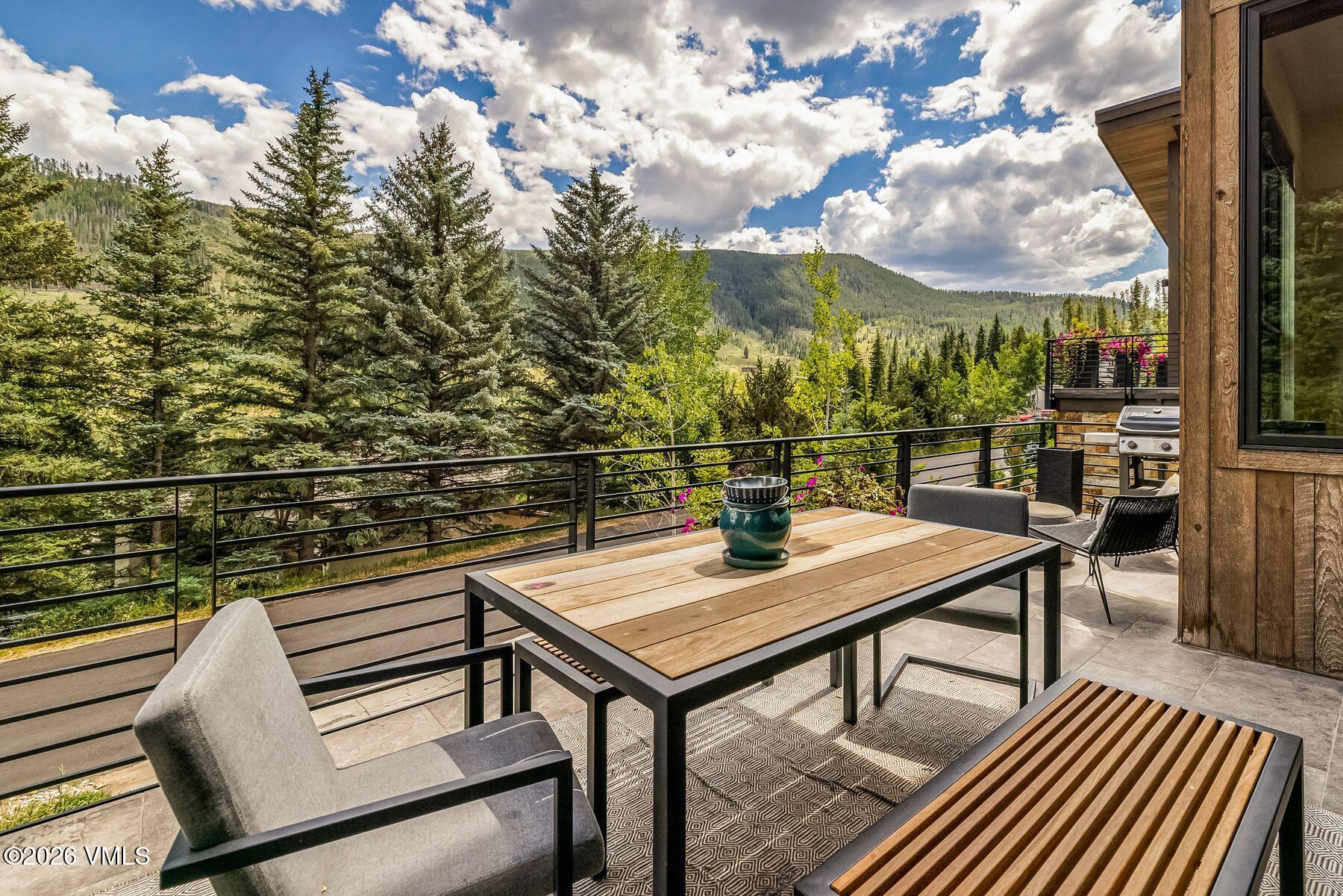 2655 Davos Trail B Property Photo 32