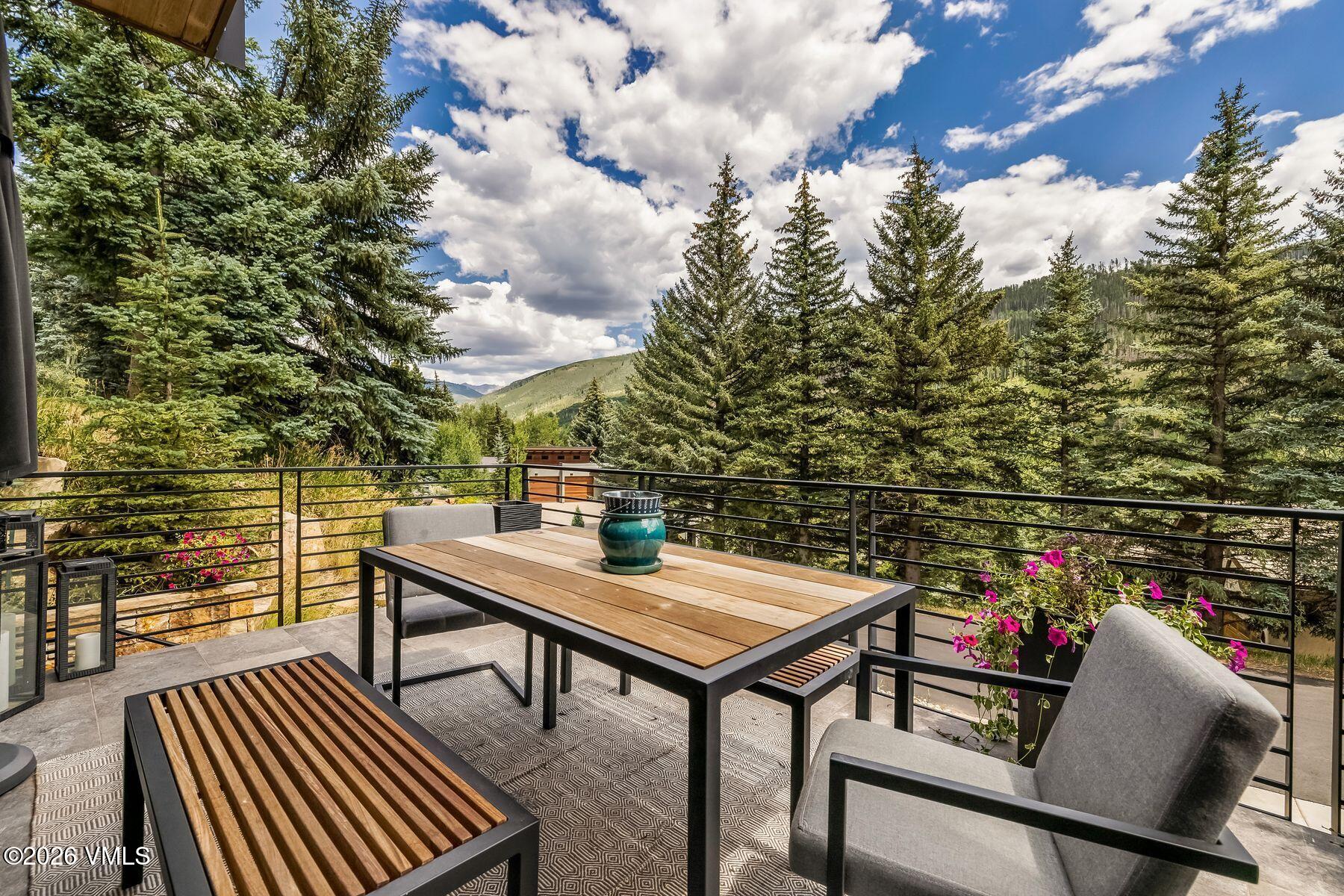 2655 Davos Trail B Property Photo 33
