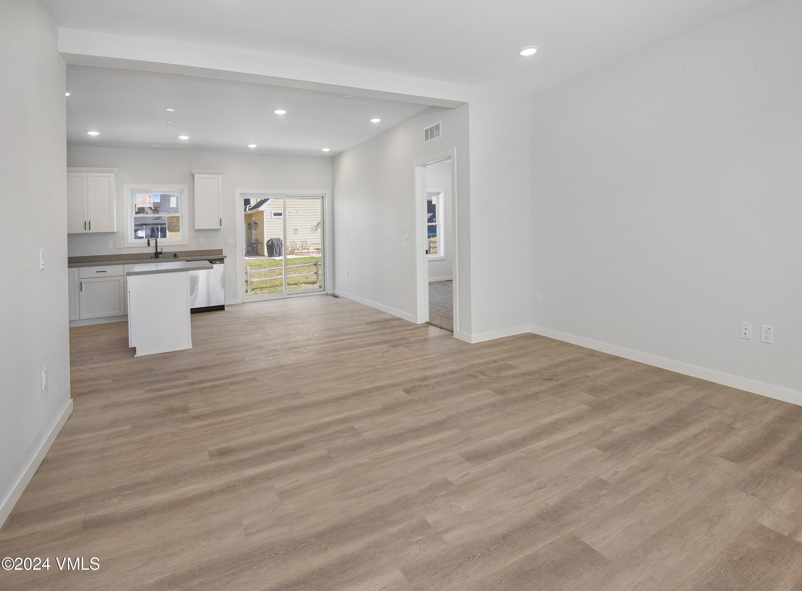 630 Blackhawk Road Property Photo 20