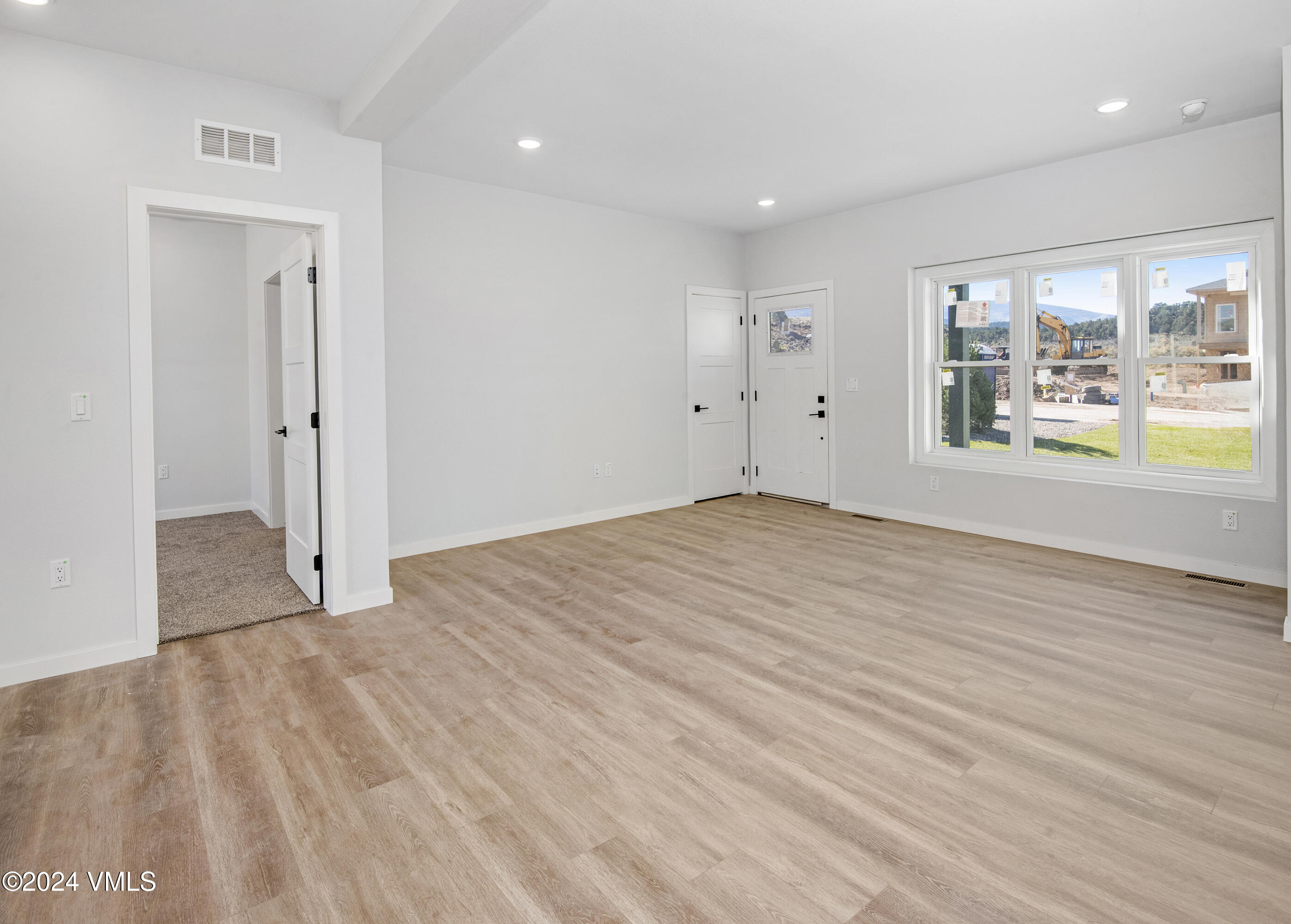 630 Blackhawk Road Property Photo 22