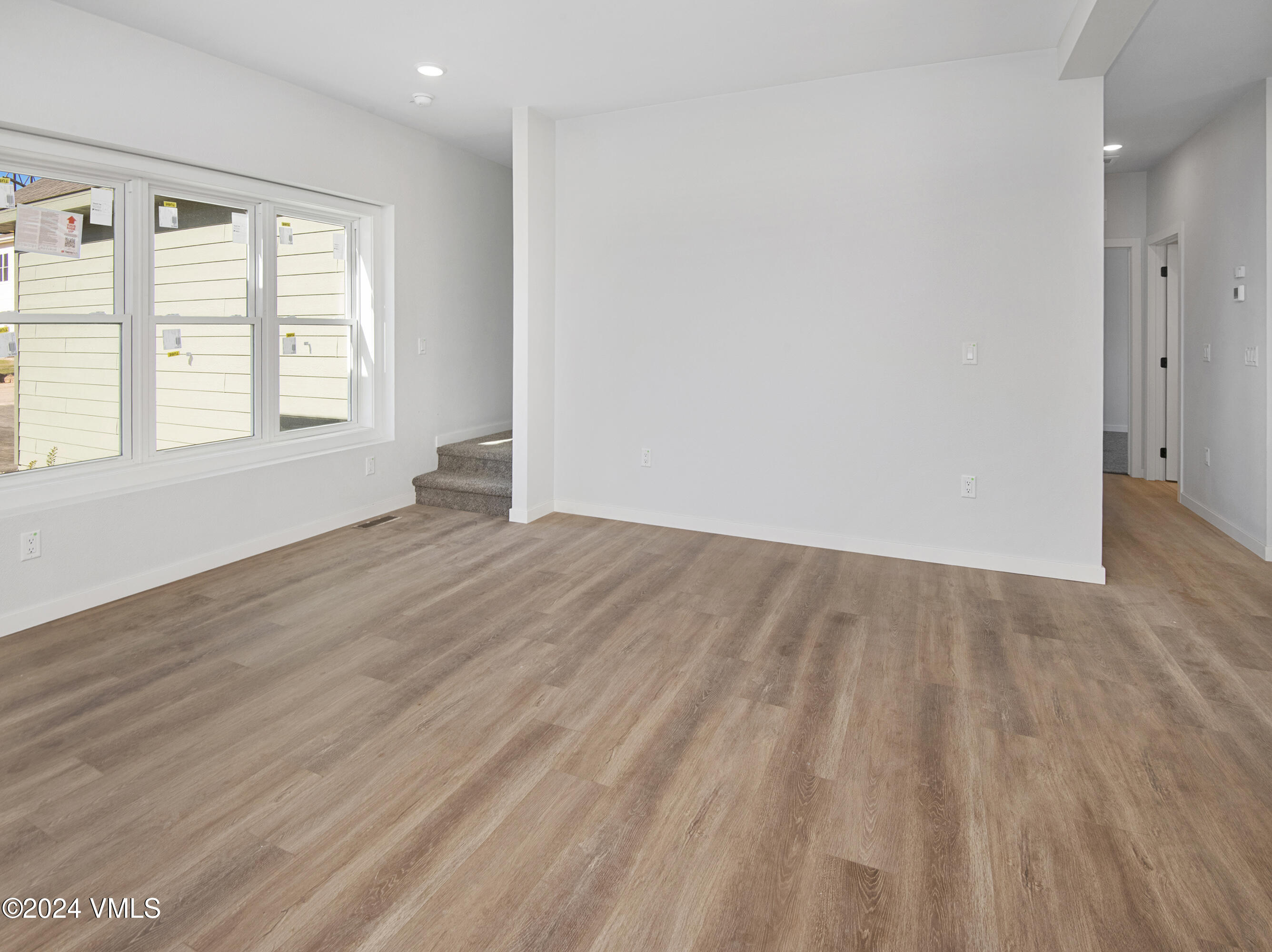 630 Blackhawk Road Property Photo 23