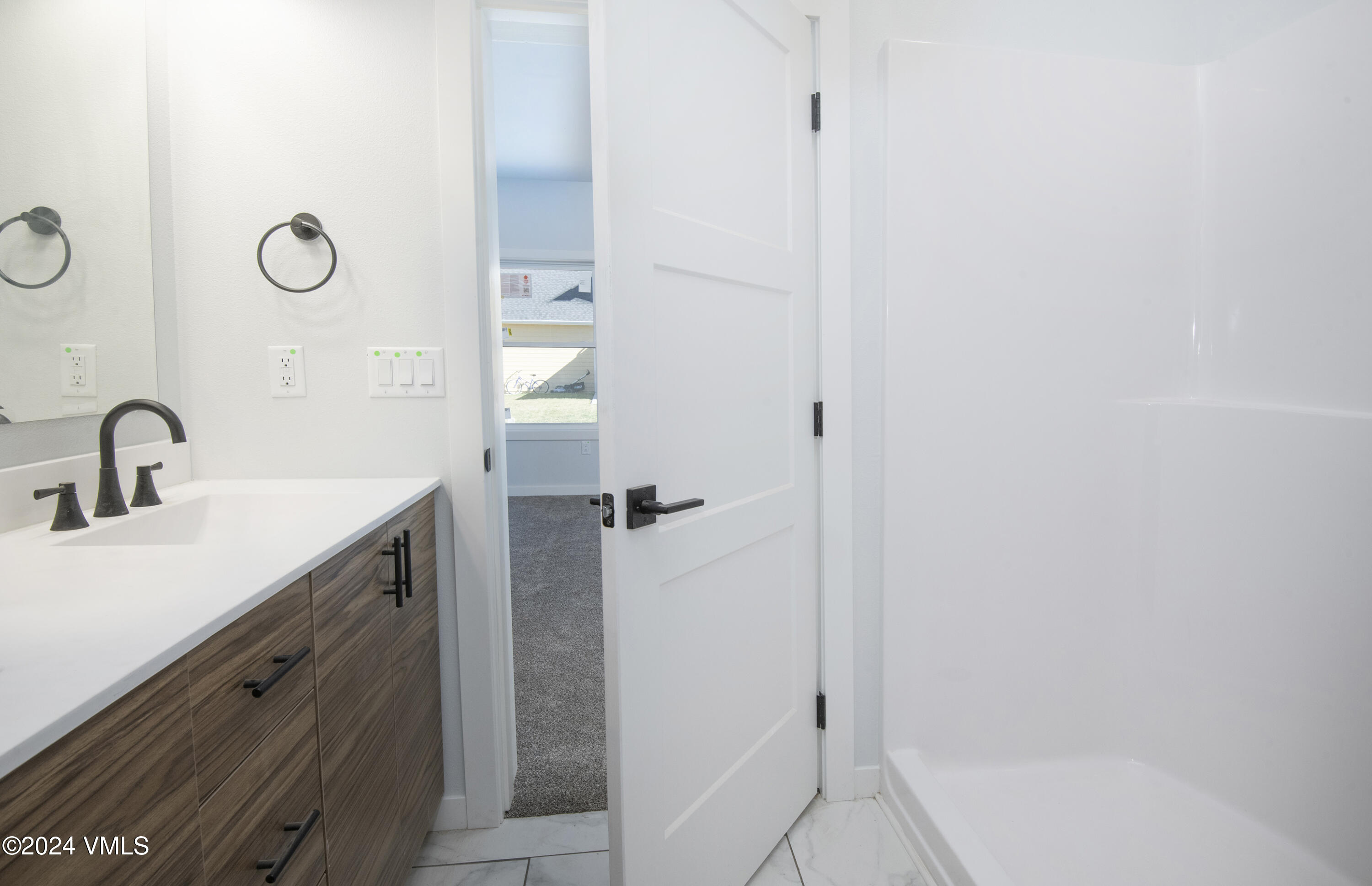 630 Blackhawk Road Property Photo 27