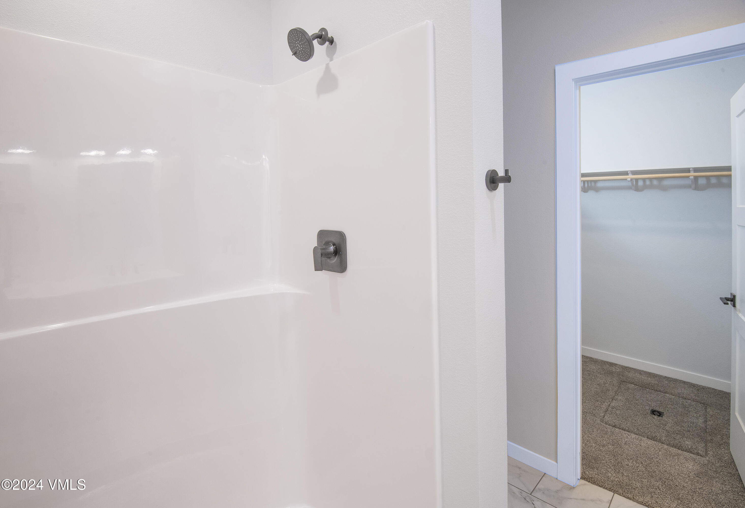 630 Blackhawk Road Property Photo 28