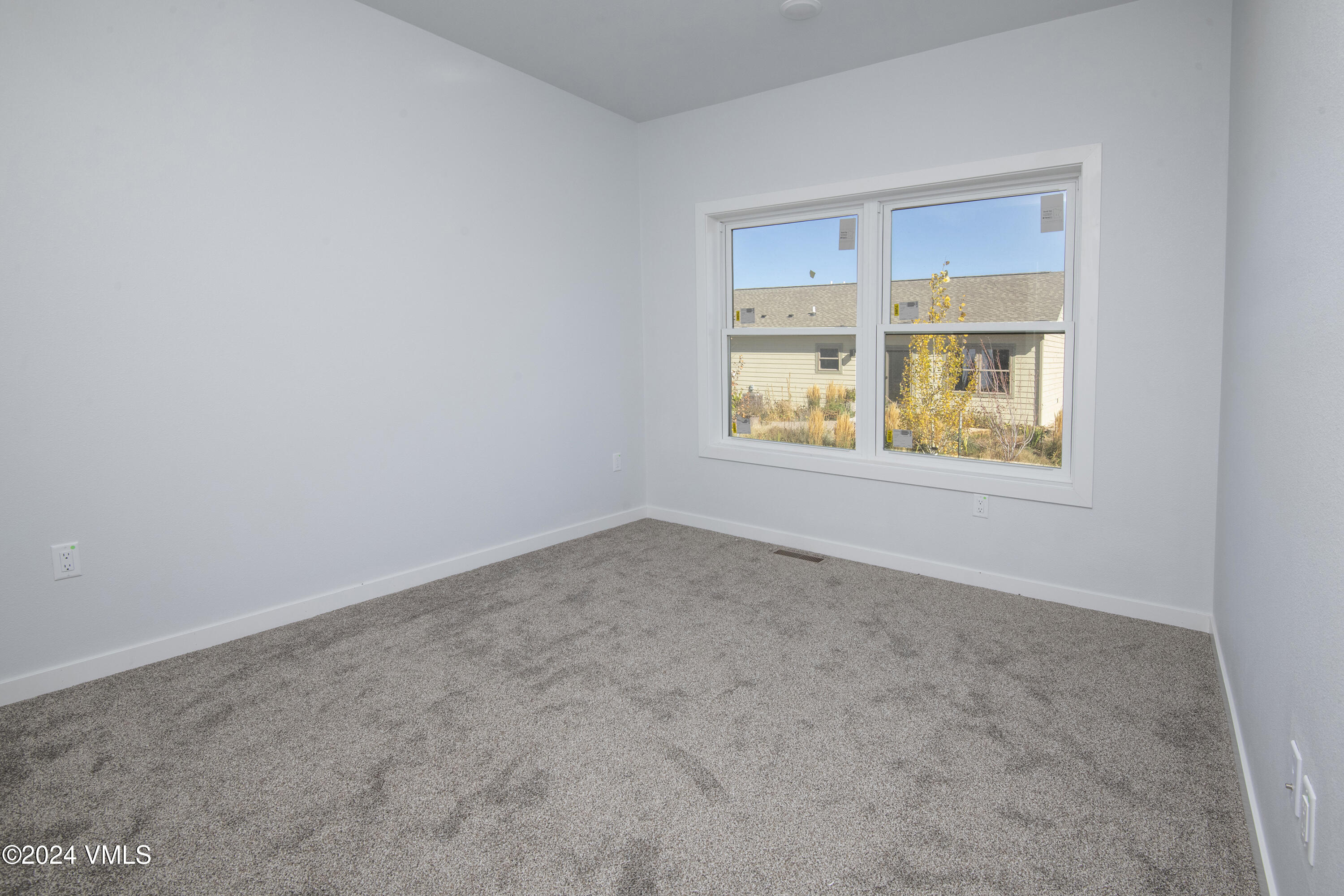 630 Blackhawk Road Property Photo 34
