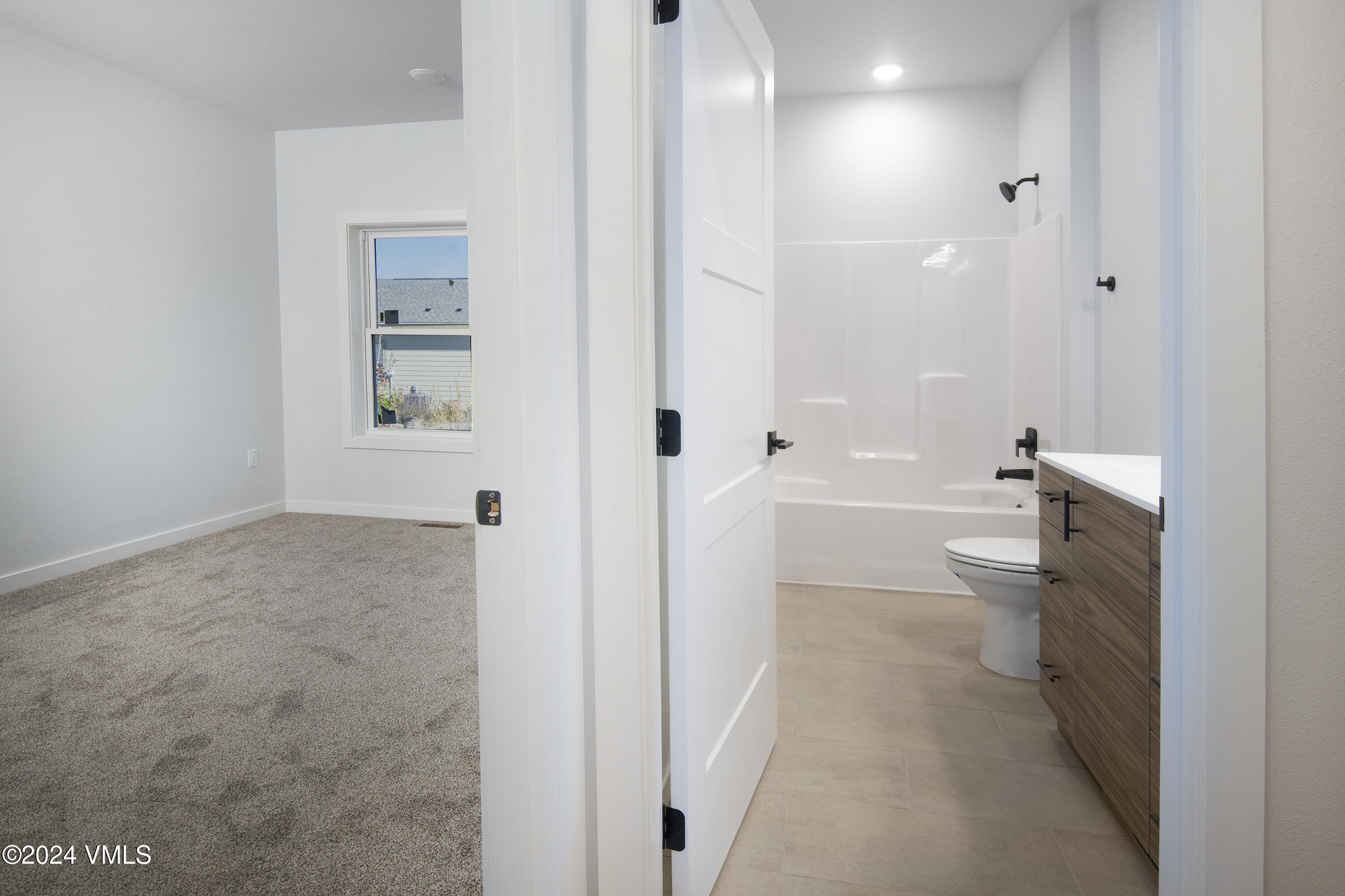 630 Blackhawk Road Property Photo 35