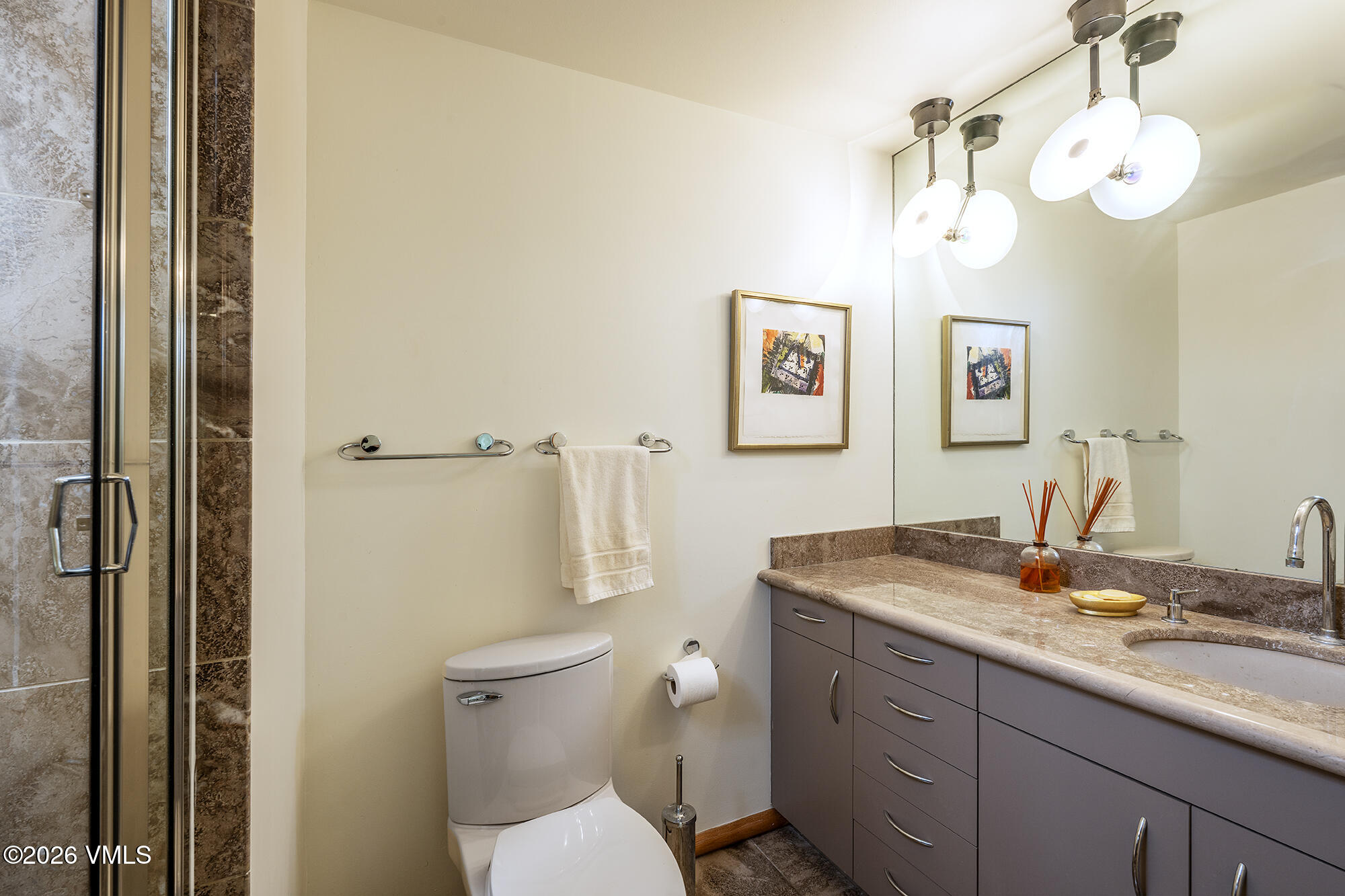 2038 Sunburst Drive Property Photo 17
