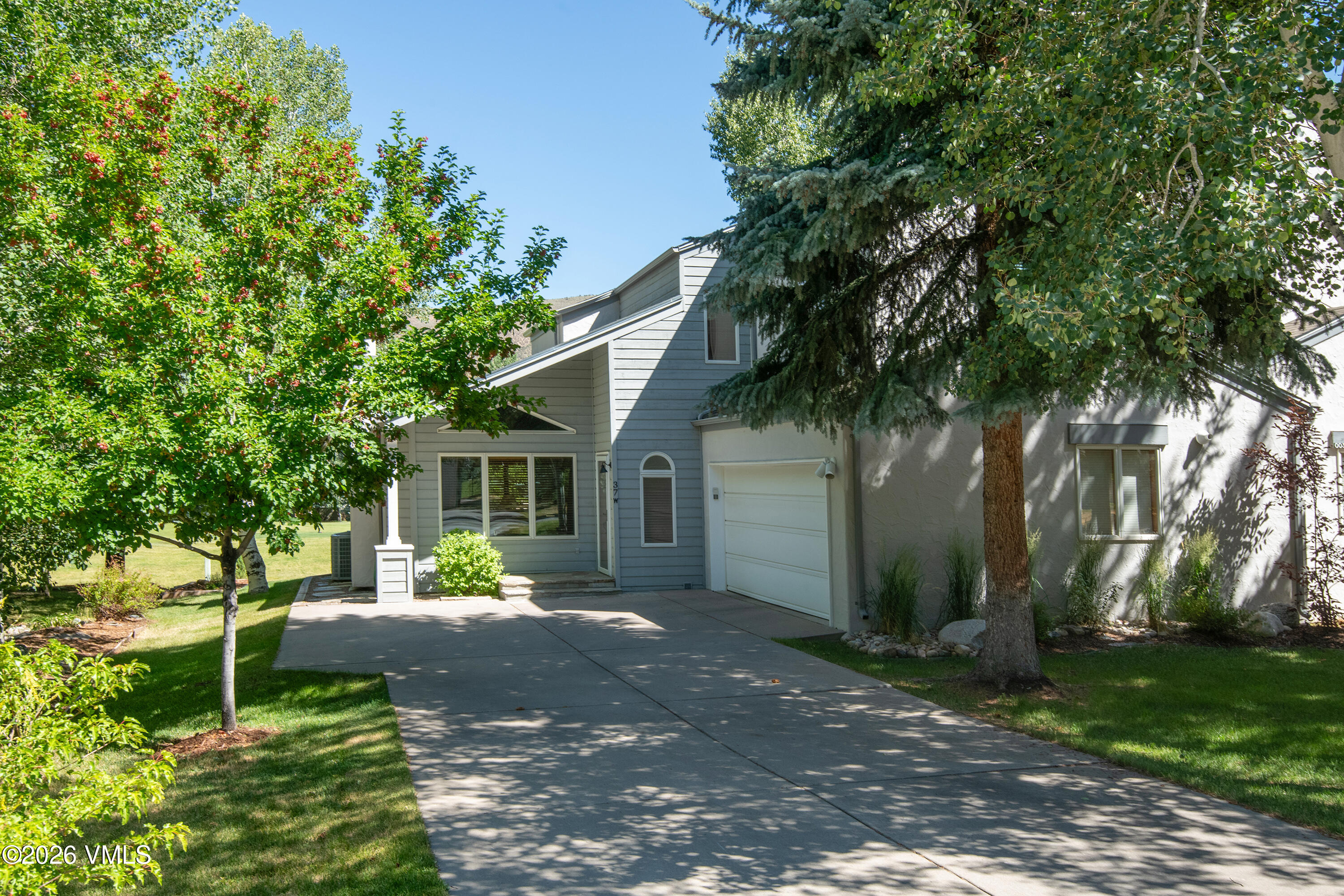 37 Coyote Circle W