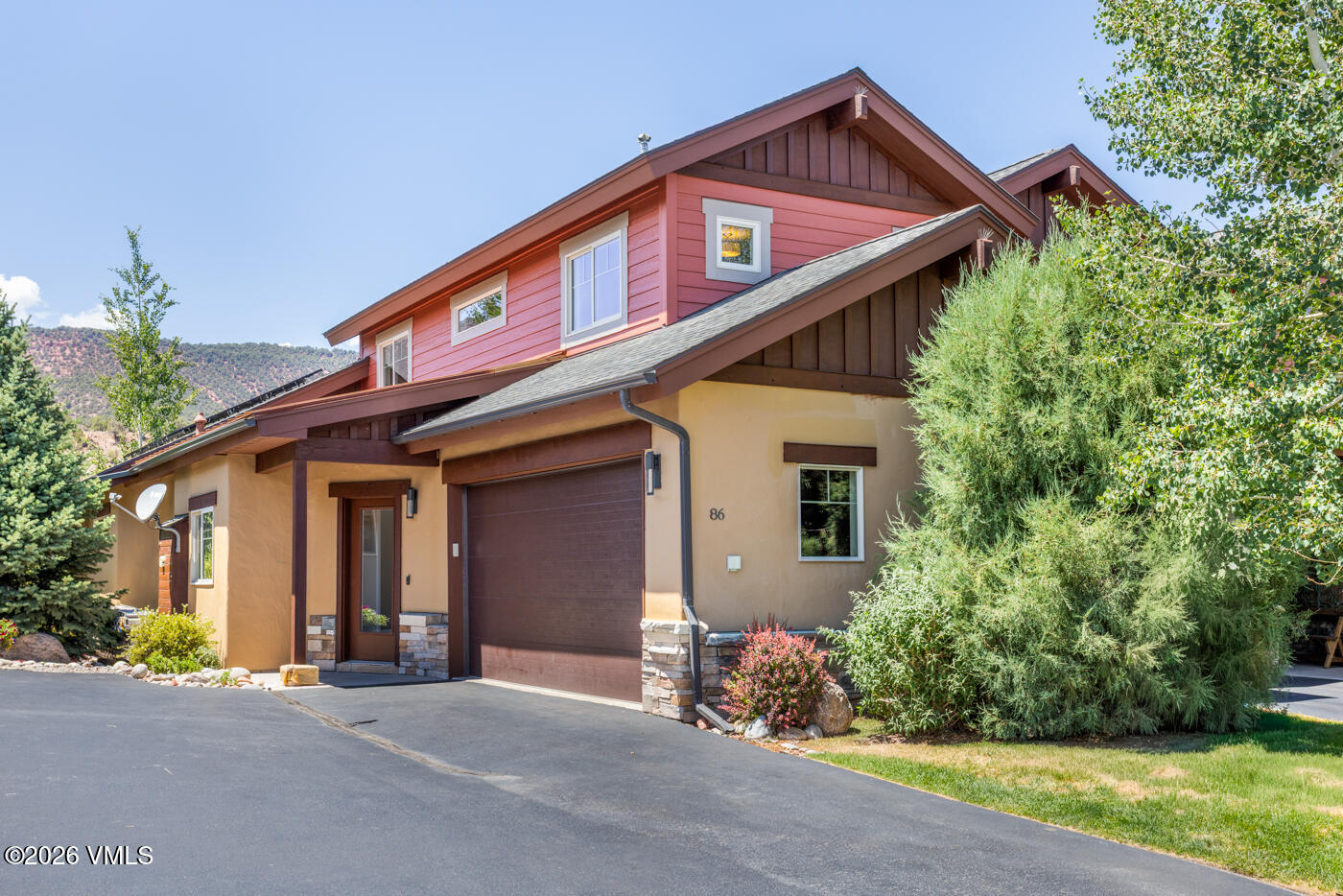 86 Black Bear Drive Property Photo 3