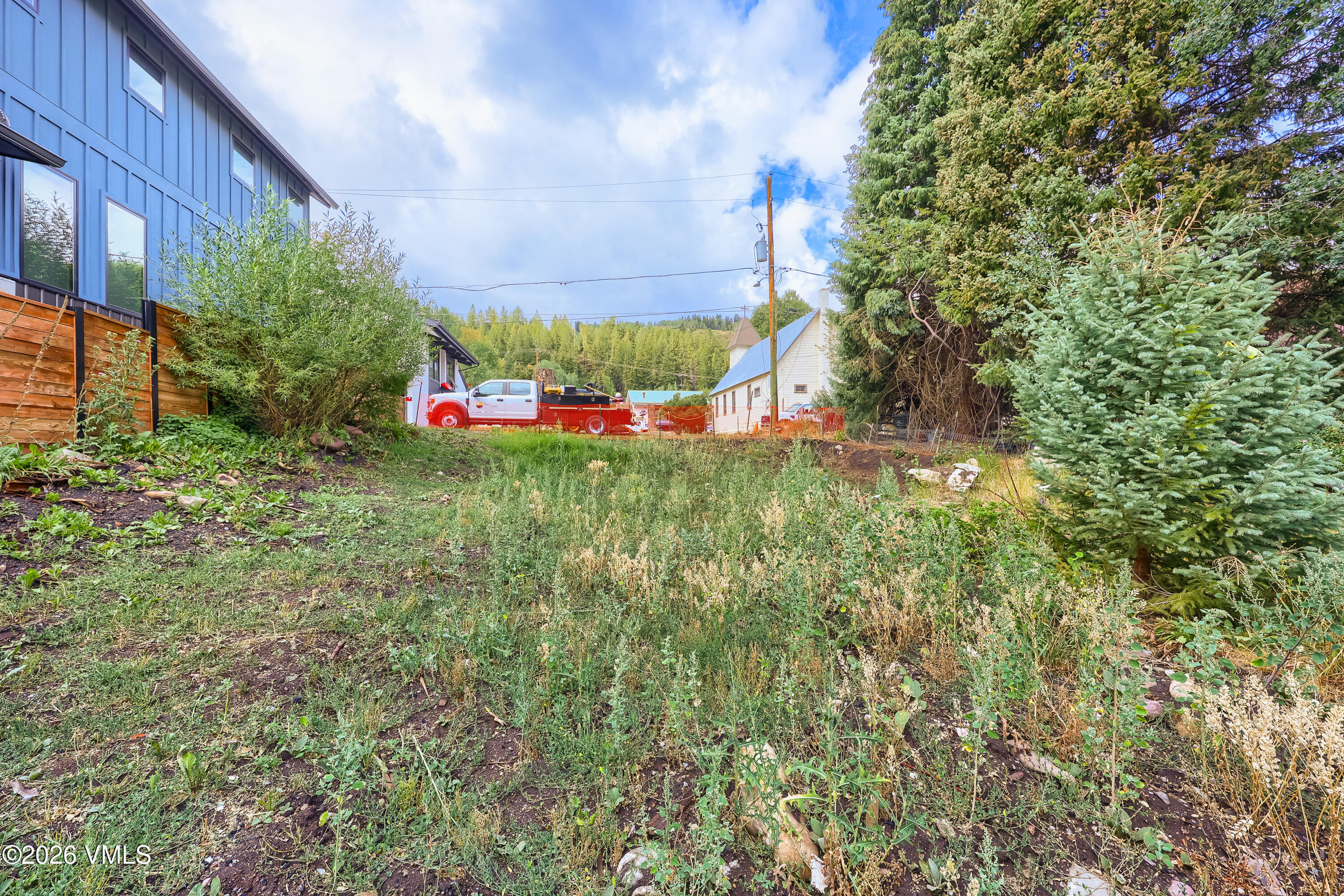 478 Eagle River Street Property Photo 5