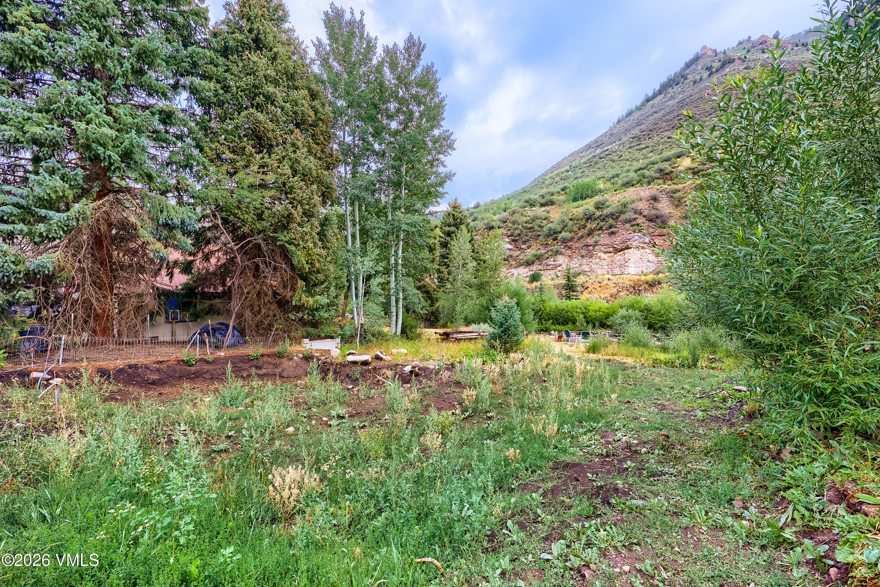 478 Eagle River Street Property Photo 12