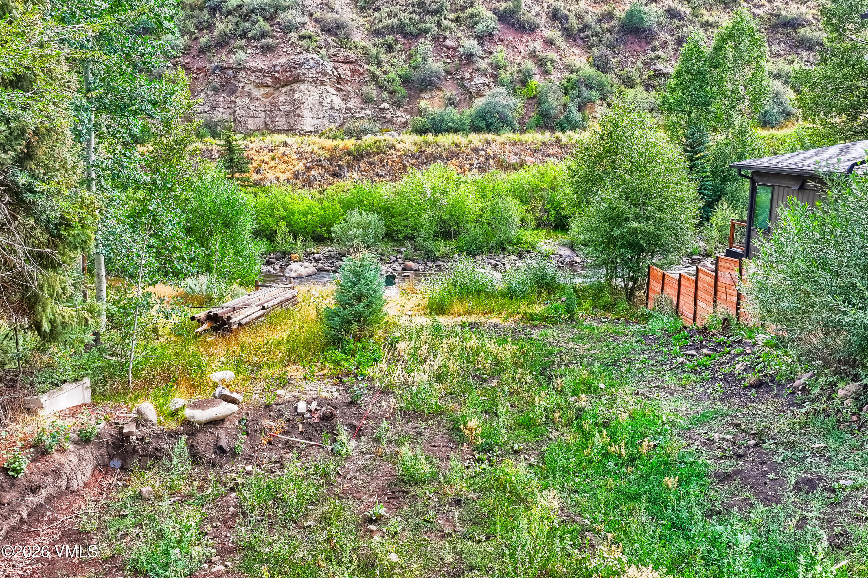 478 Eagle River Street Property Photo 13