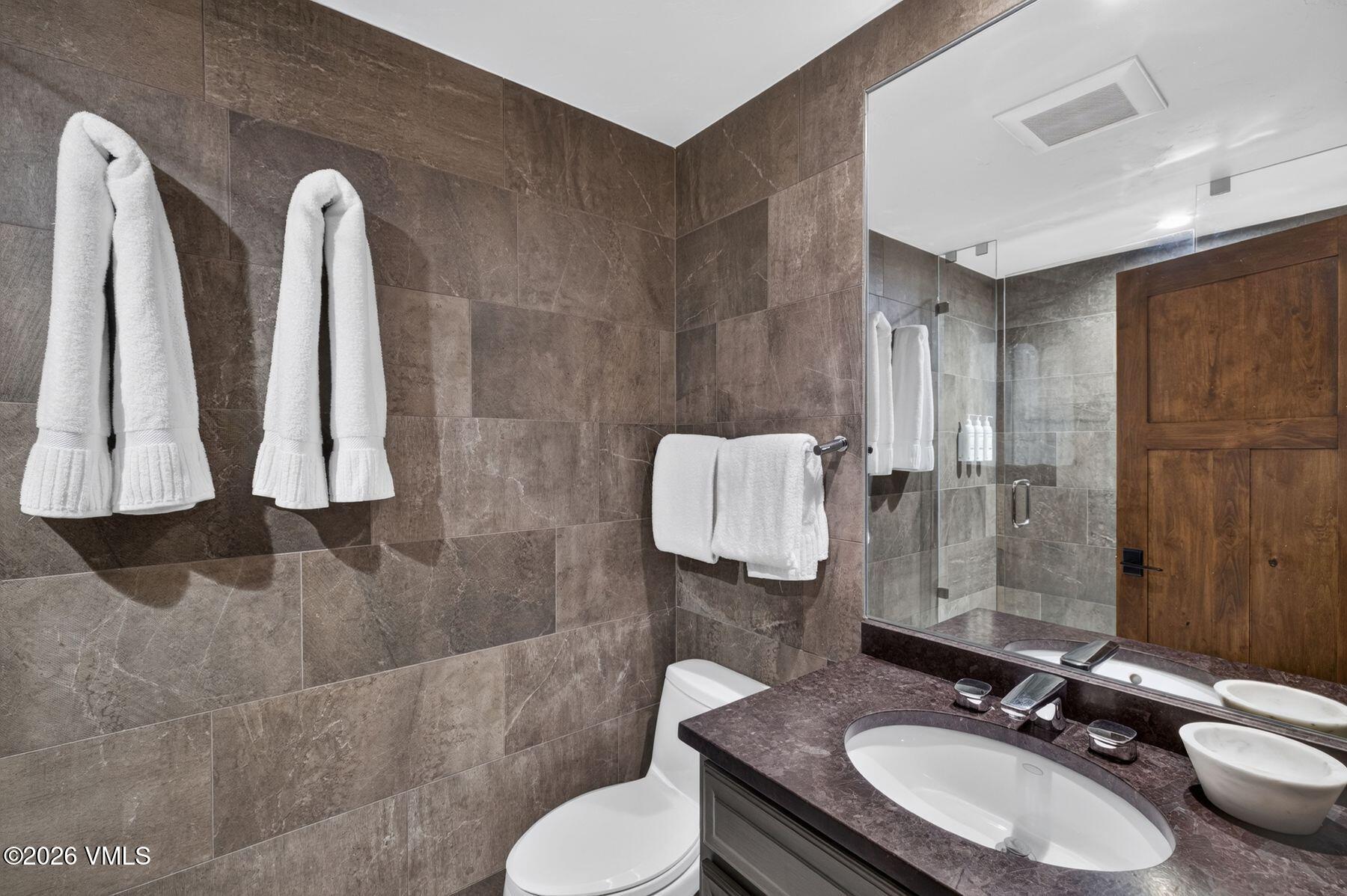 1650 Fall Ridge Road 312 Property Photo 12