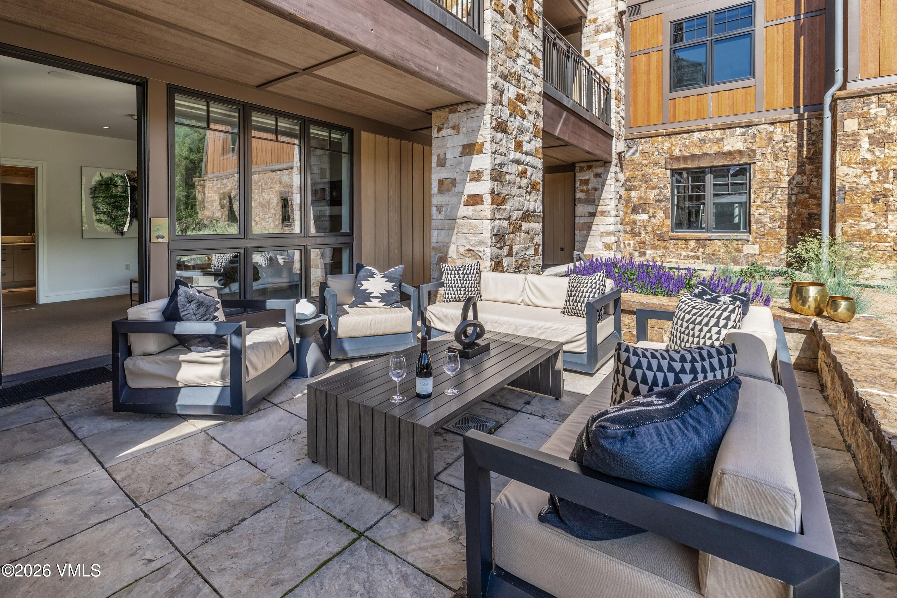 141 E Meadow Drive # 3d-east Property Photo 7