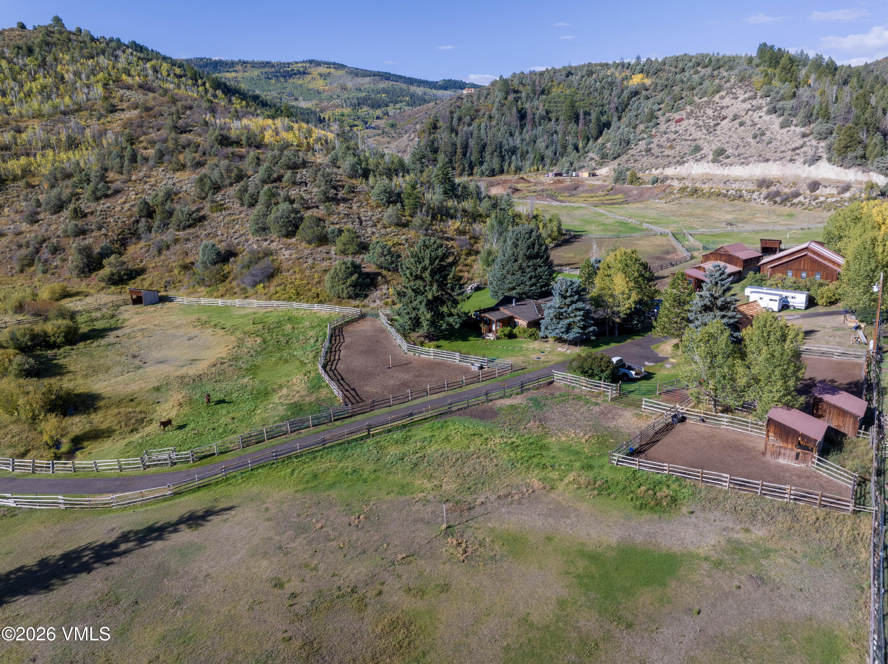 1513 Squaw Creek Road Property Photo 7