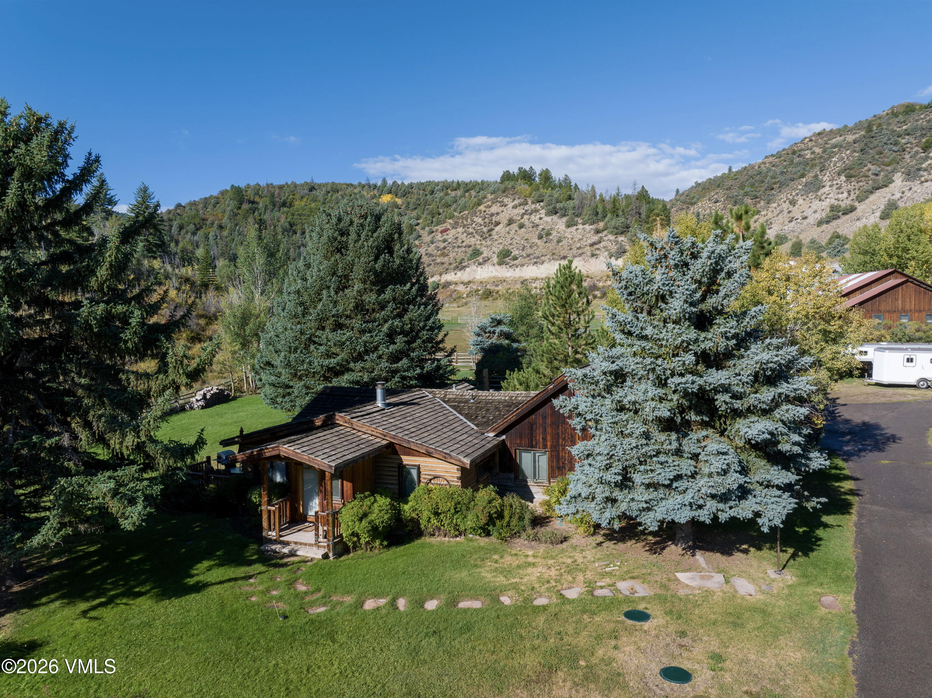 1513 Squaw Creek Road Property Photo 14
