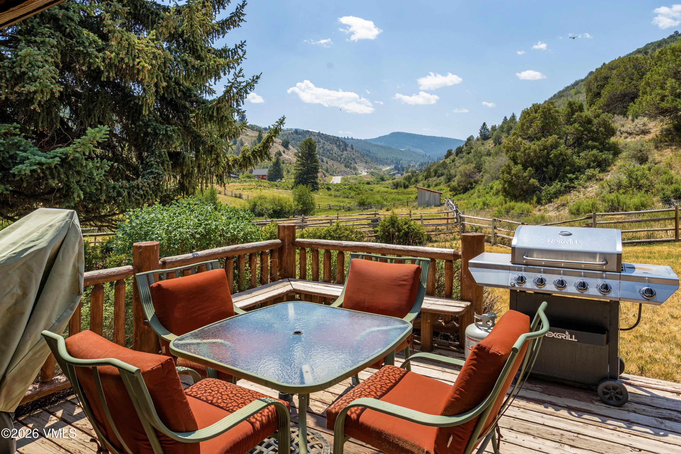 1513 Squaw Creek Road Property Photo 30