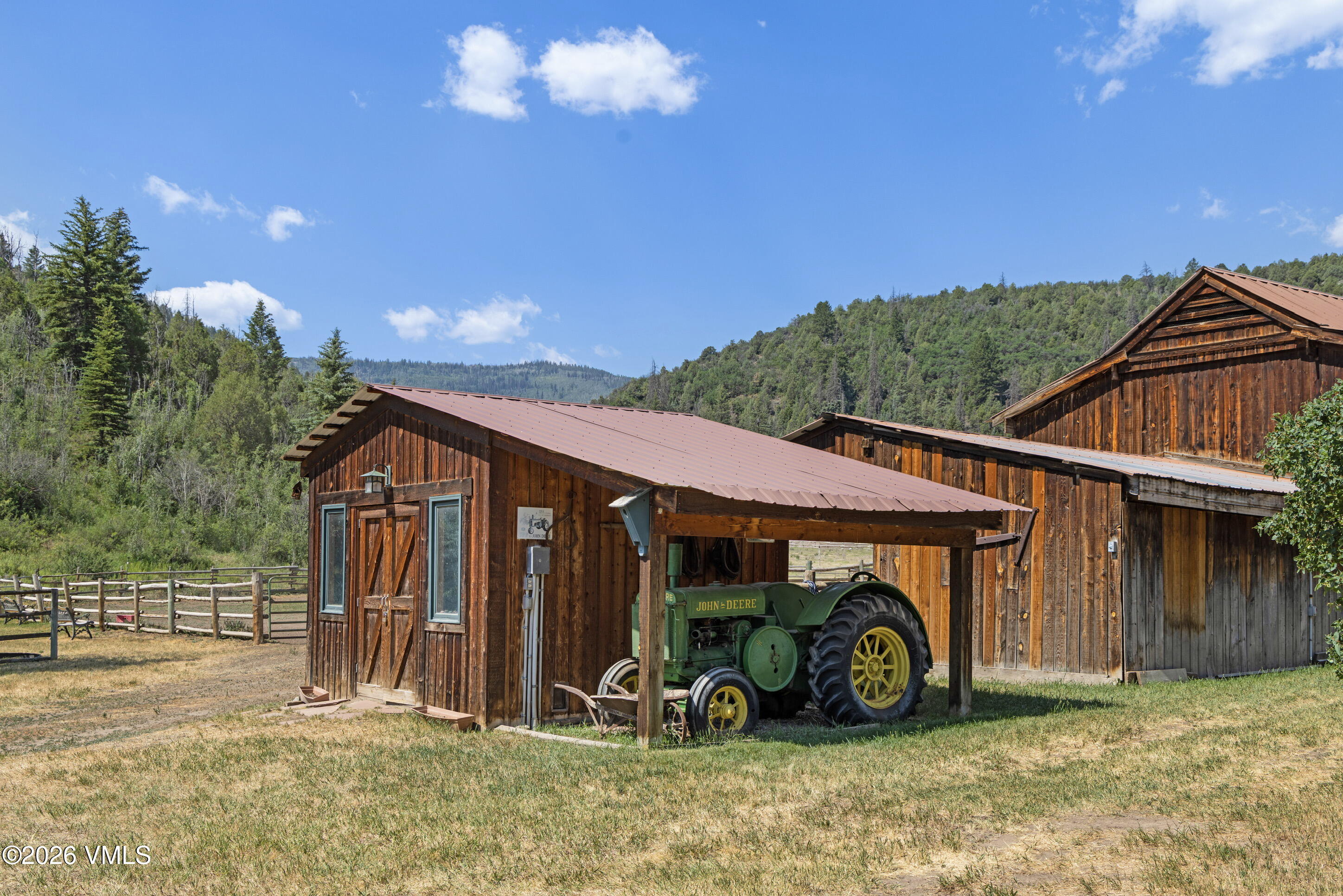 1513 Squaw Creek Road Property Photo 38