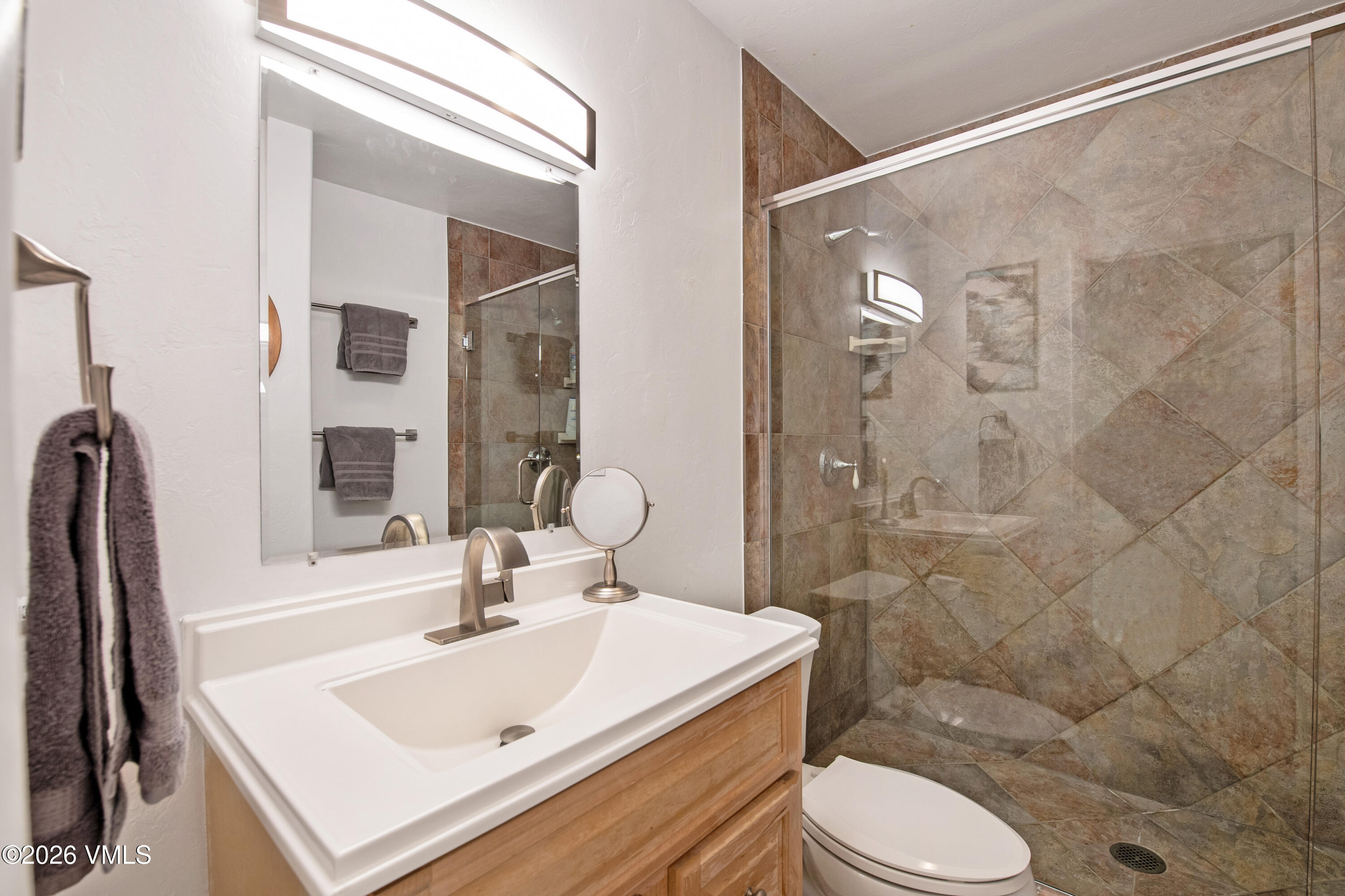 54 Columbine Circle B9 Property Photo 22
