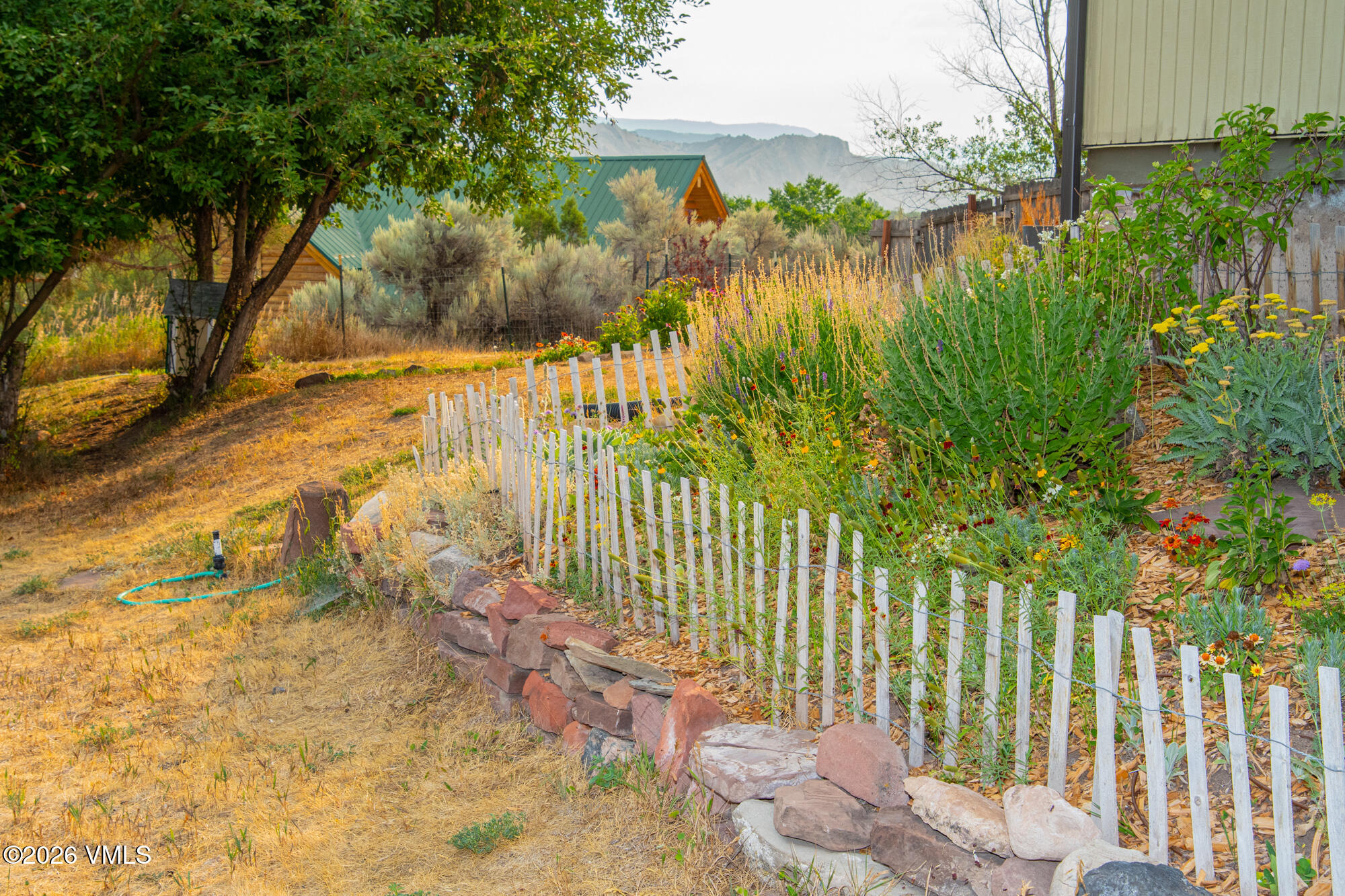 221 Cedar Drive Property Photo 8