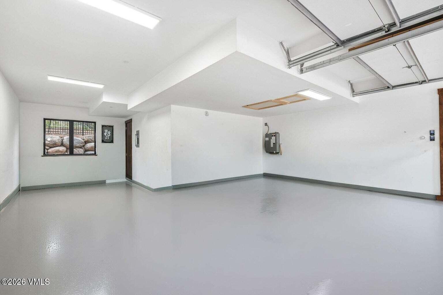 150 Kestrel Drive 4d Property Photo 6