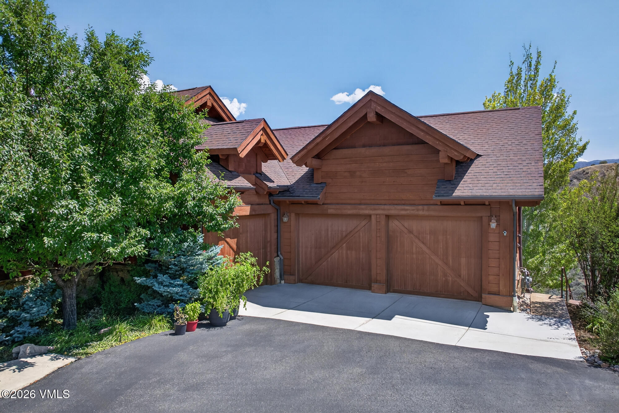 1083 Hernage Creek Road Property Photo 49