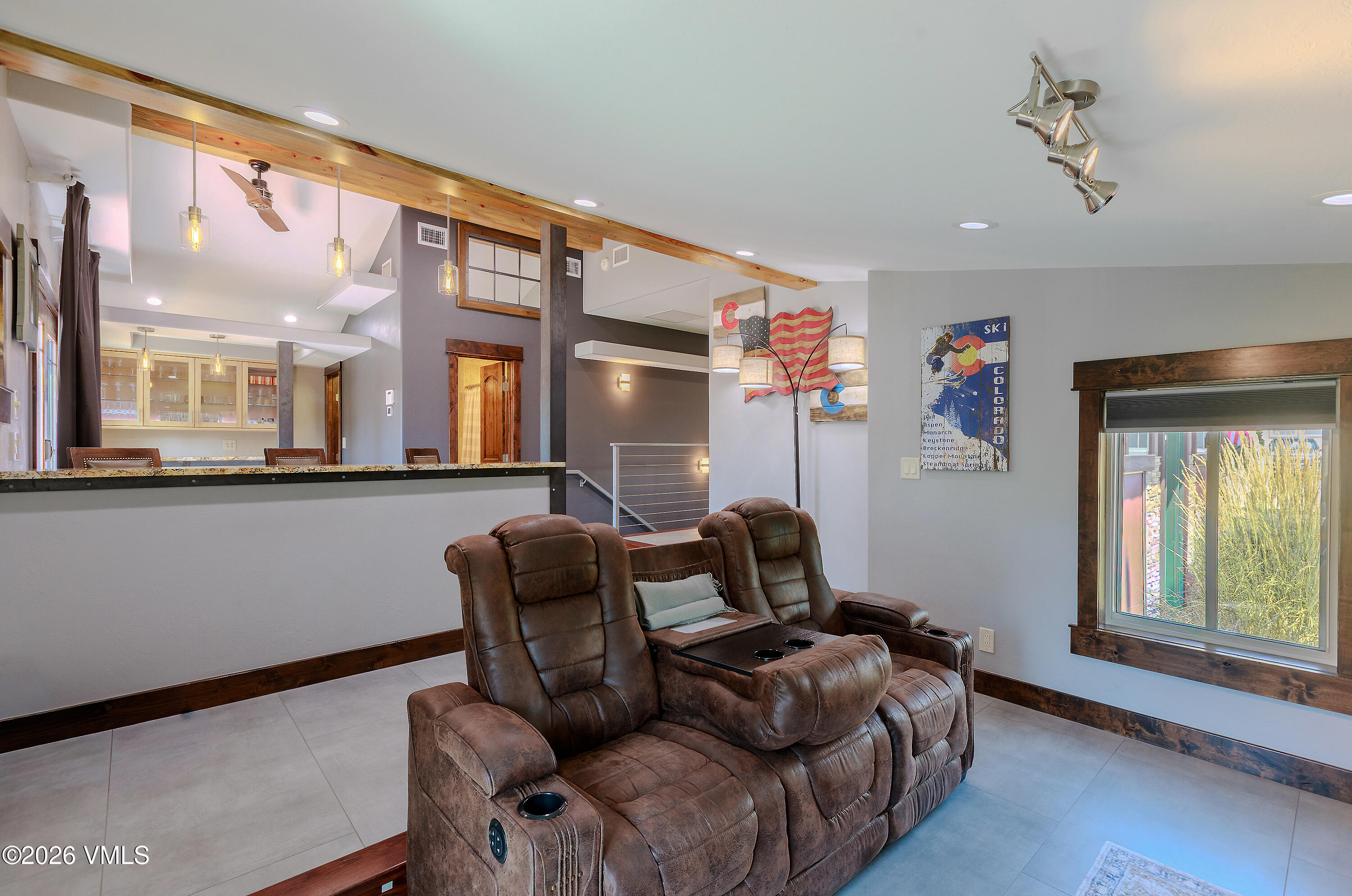 605 Mcintire Street Property Photo 14