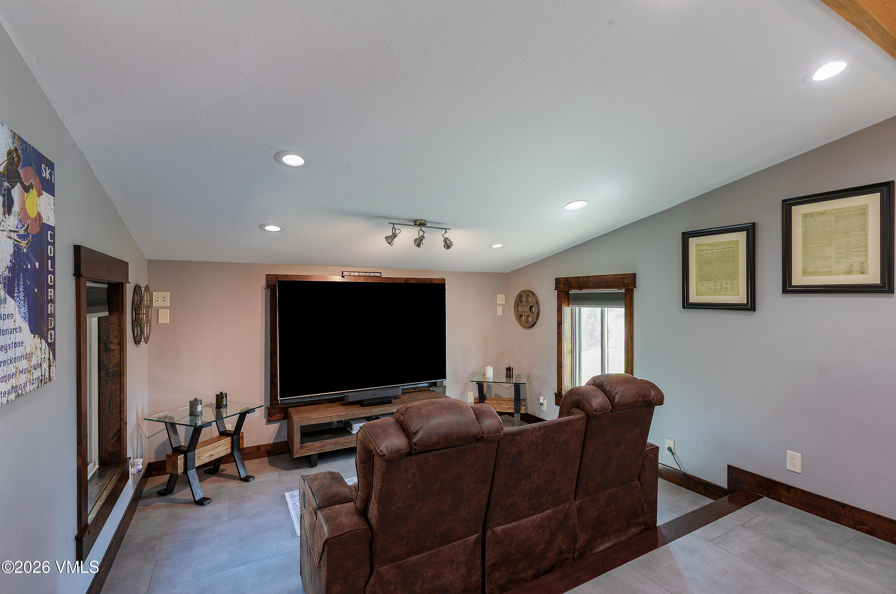 605 Mcintire Street Property Photo 16