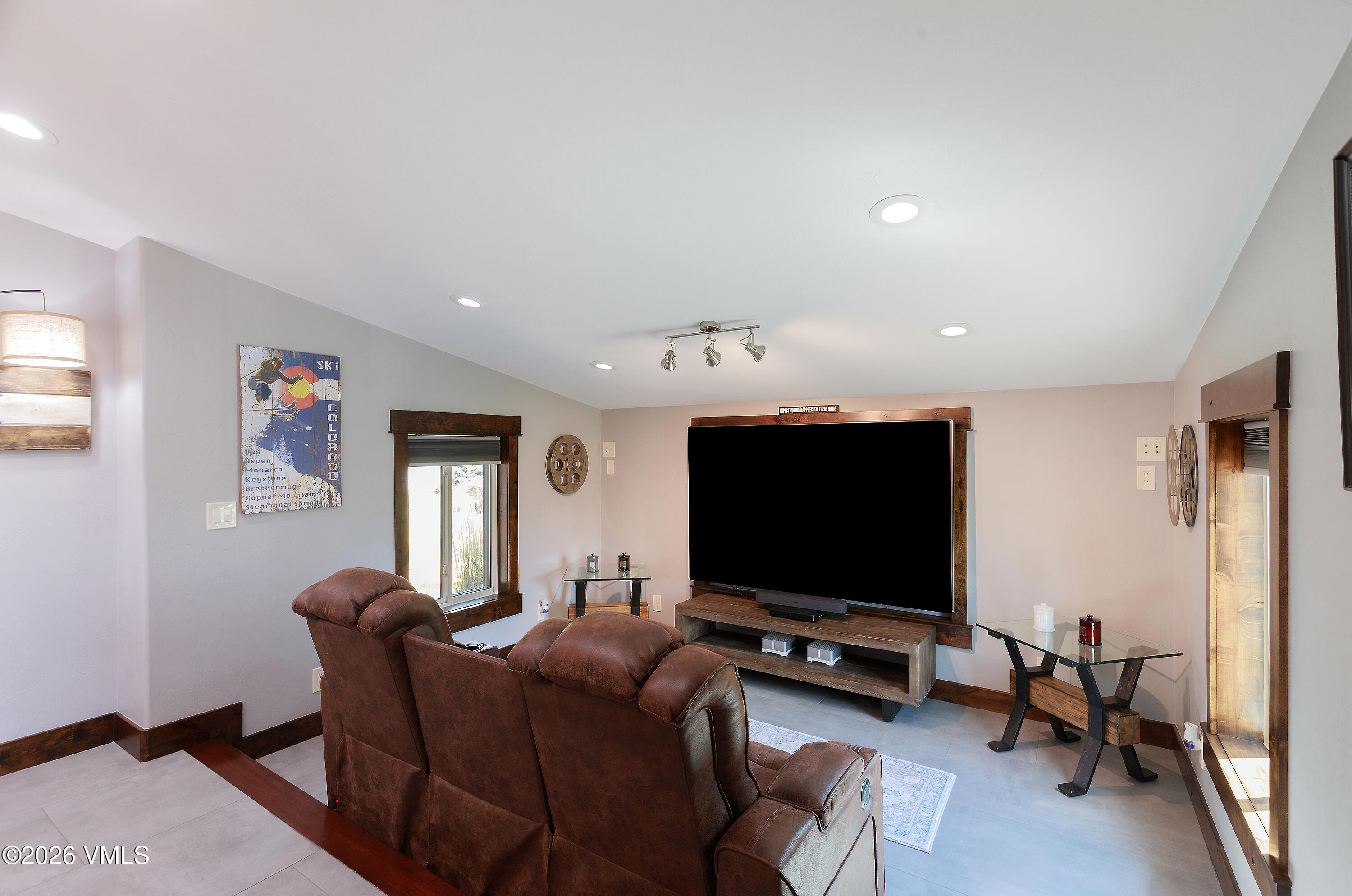 605 Mcintire Street Property Photo 17