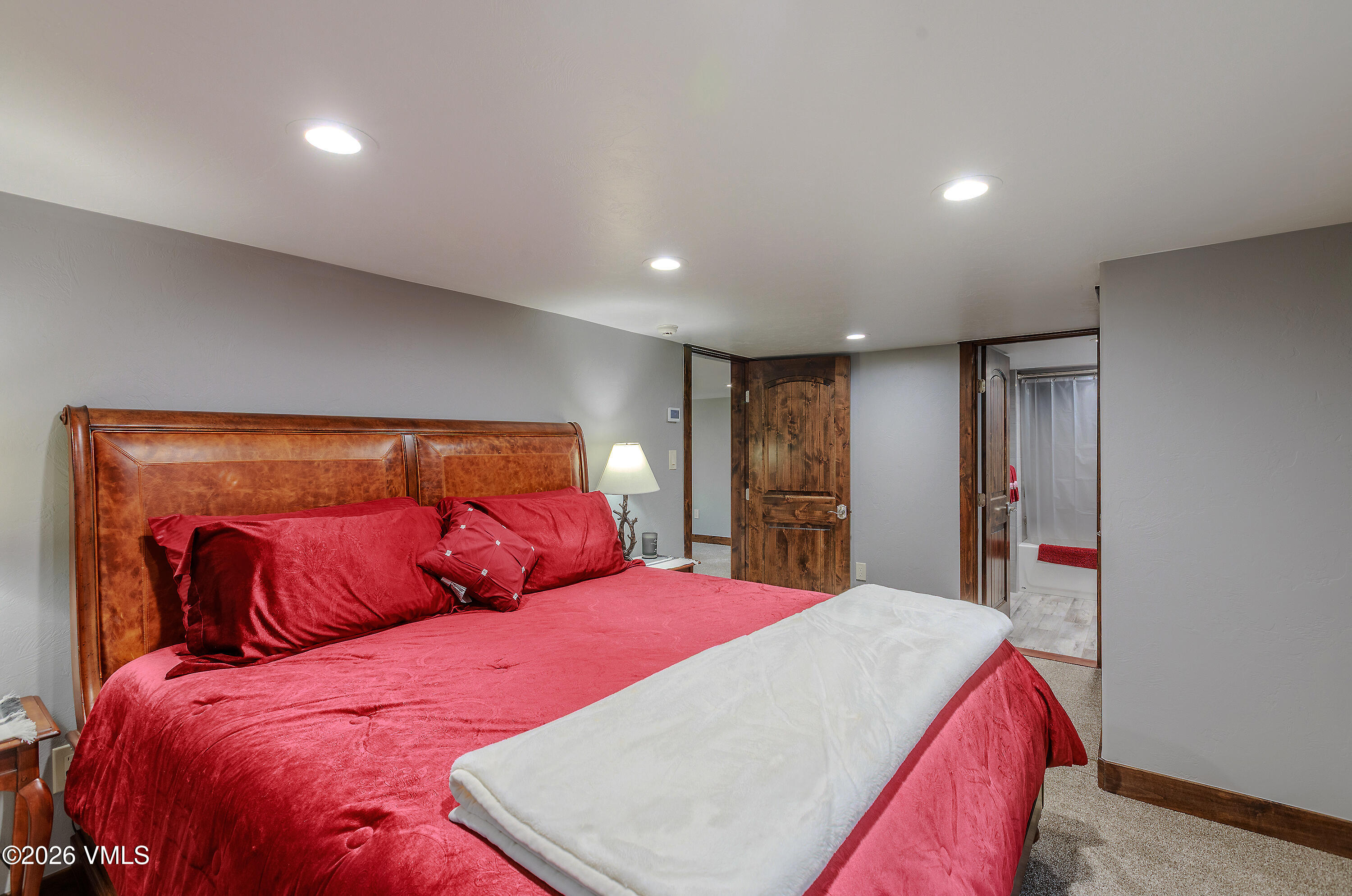 605 Mcintire Street Property Photo 28