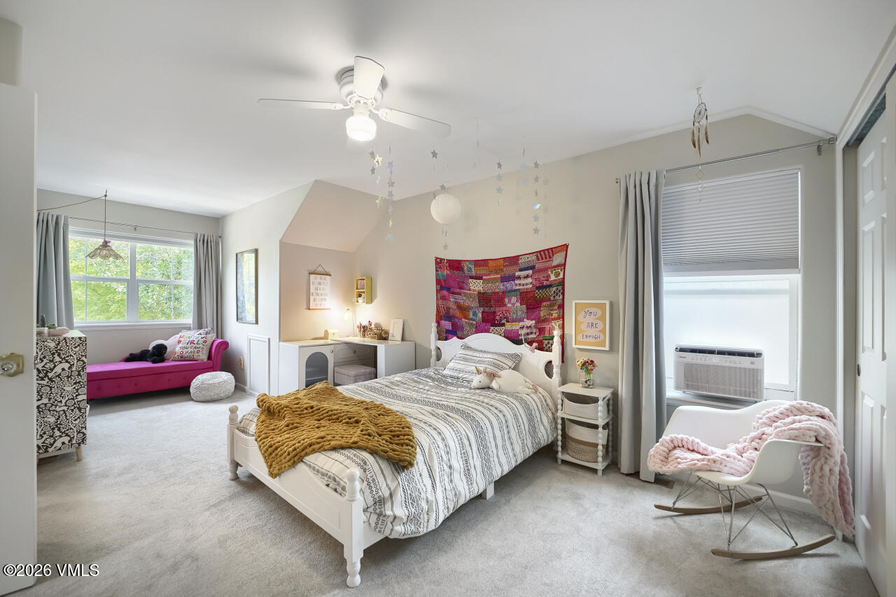 40 Beecher Street Property Photo 11