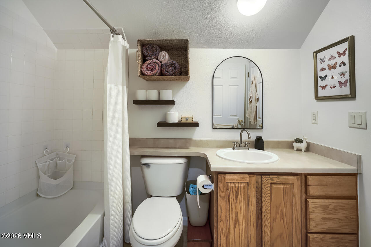 40 Beecher Street Property Photo 15