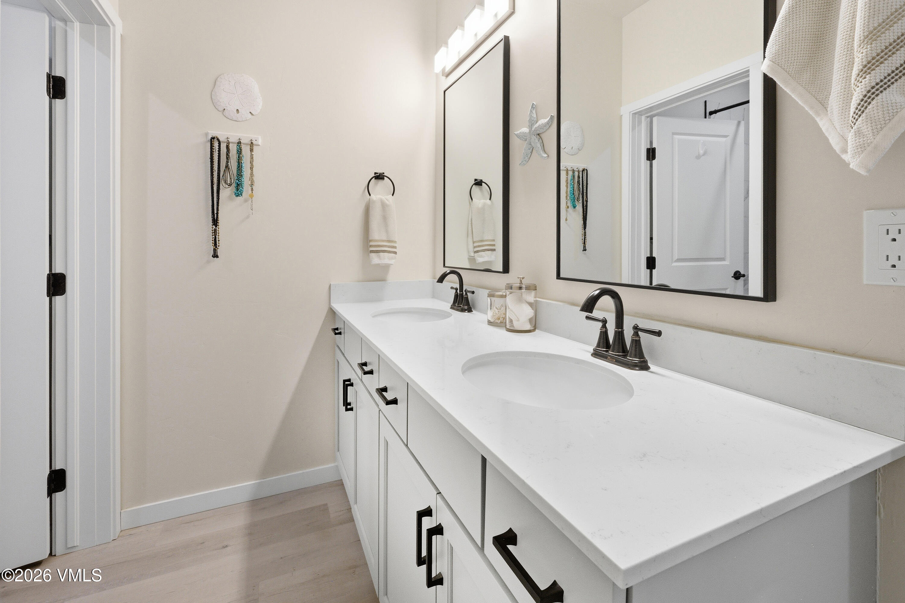 1145 White River Drive Property Photo 33