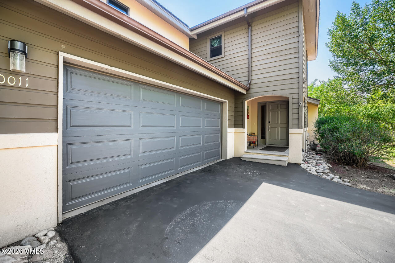 11 Stetson Drive # A Property Photo 2