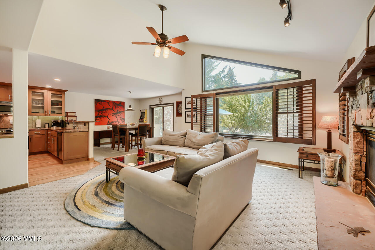 11 Stetson Drive # A Property Photo 4
