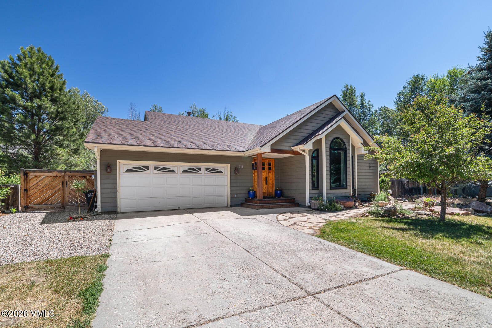 318 Ryshot Property Photo 25