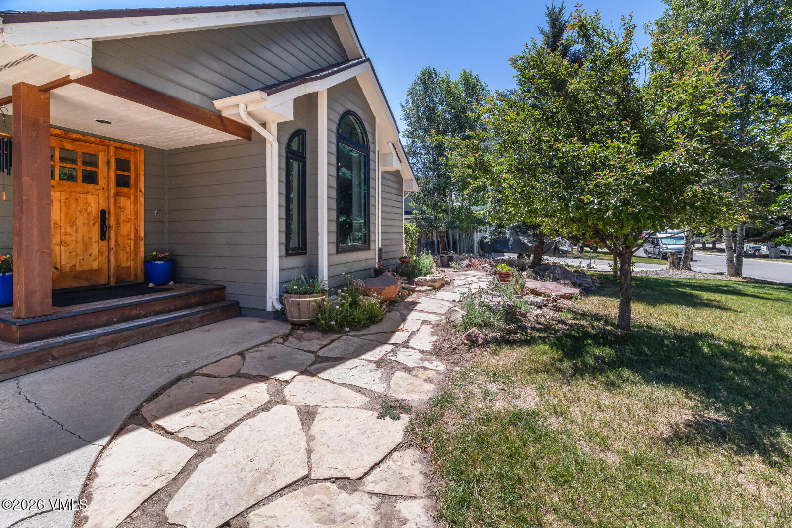 318 Ryshot Property Photo 32