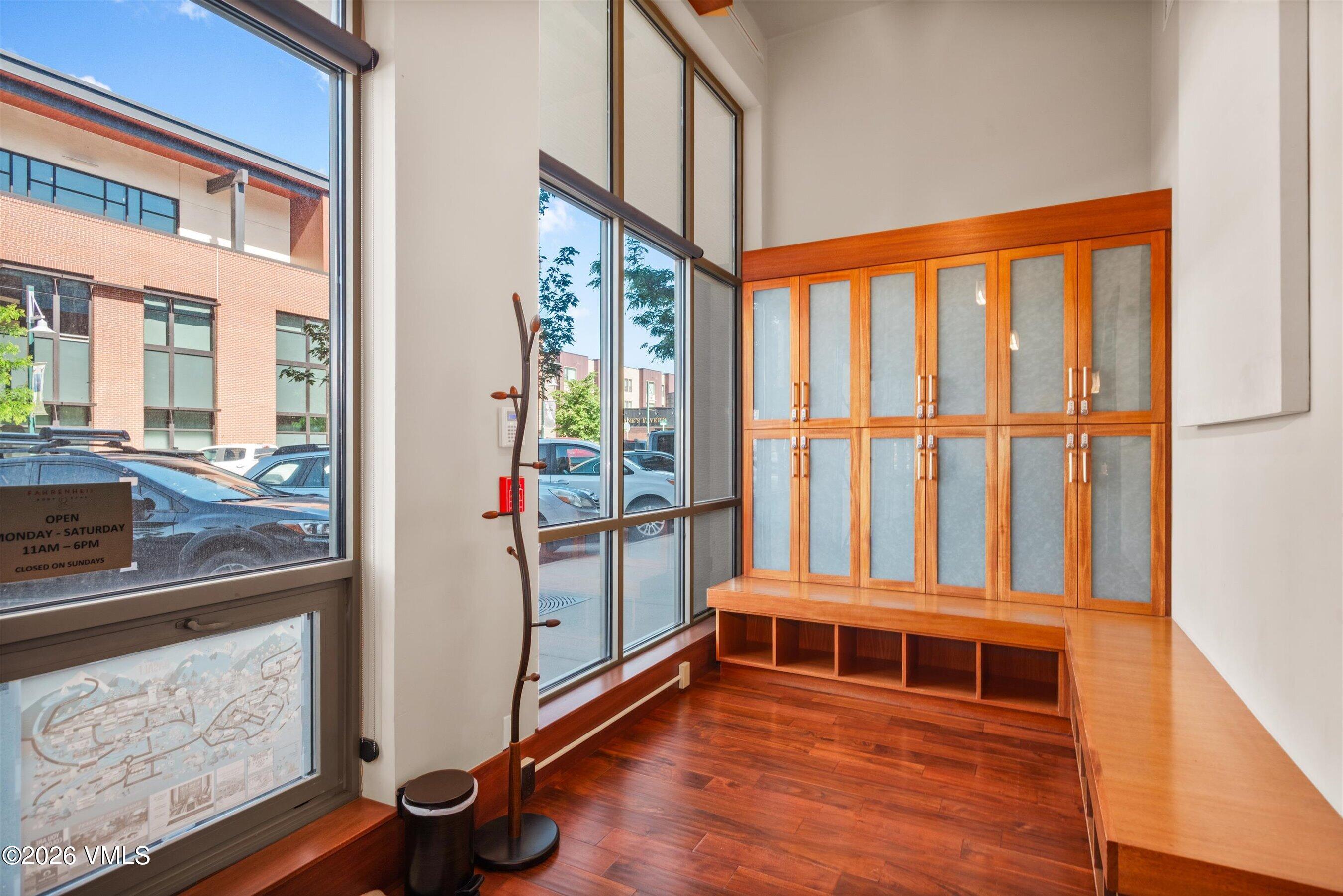 241 Robinson Street # C-106 Property Photo 10