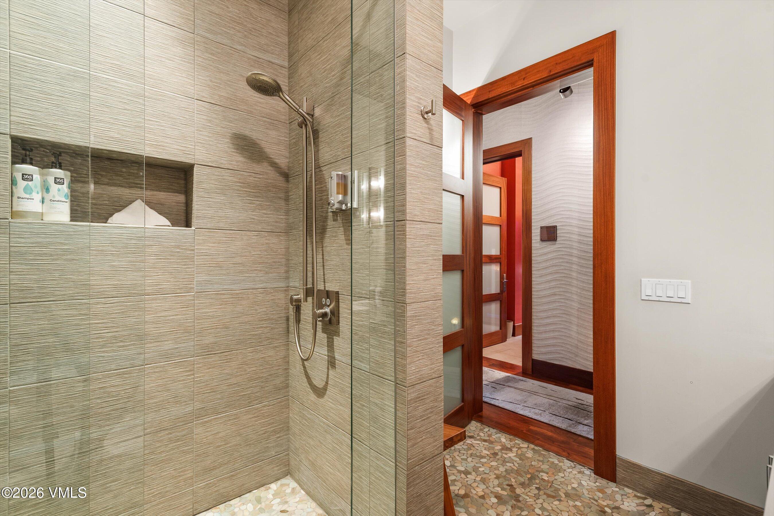 241 Robinson Street # C-106 Property Photo 14