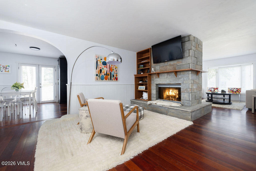 460 Rawhide Road B Property Photo 8